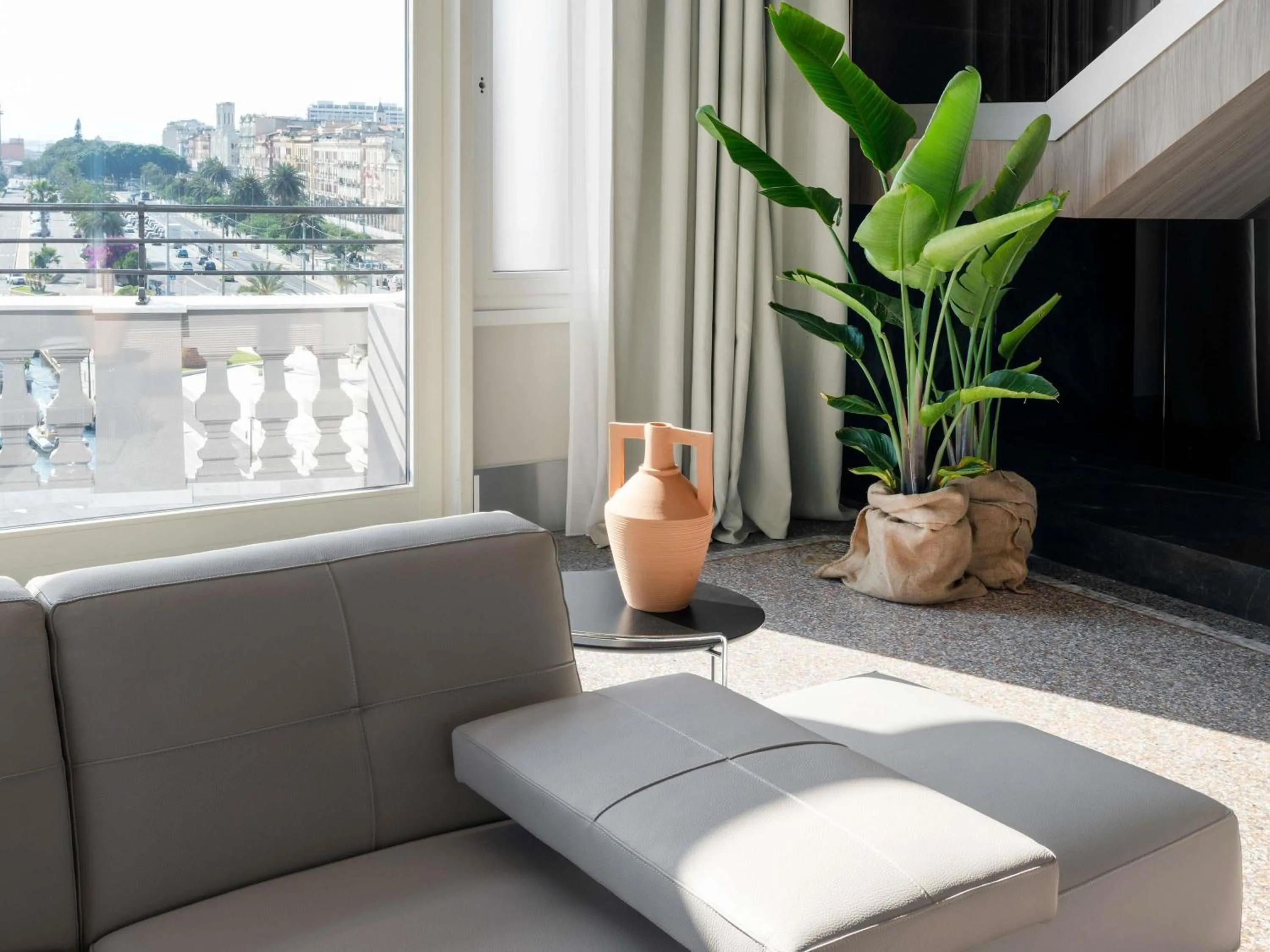 Photo of the whole room in Palazzo Tirso MGallery Cagliari