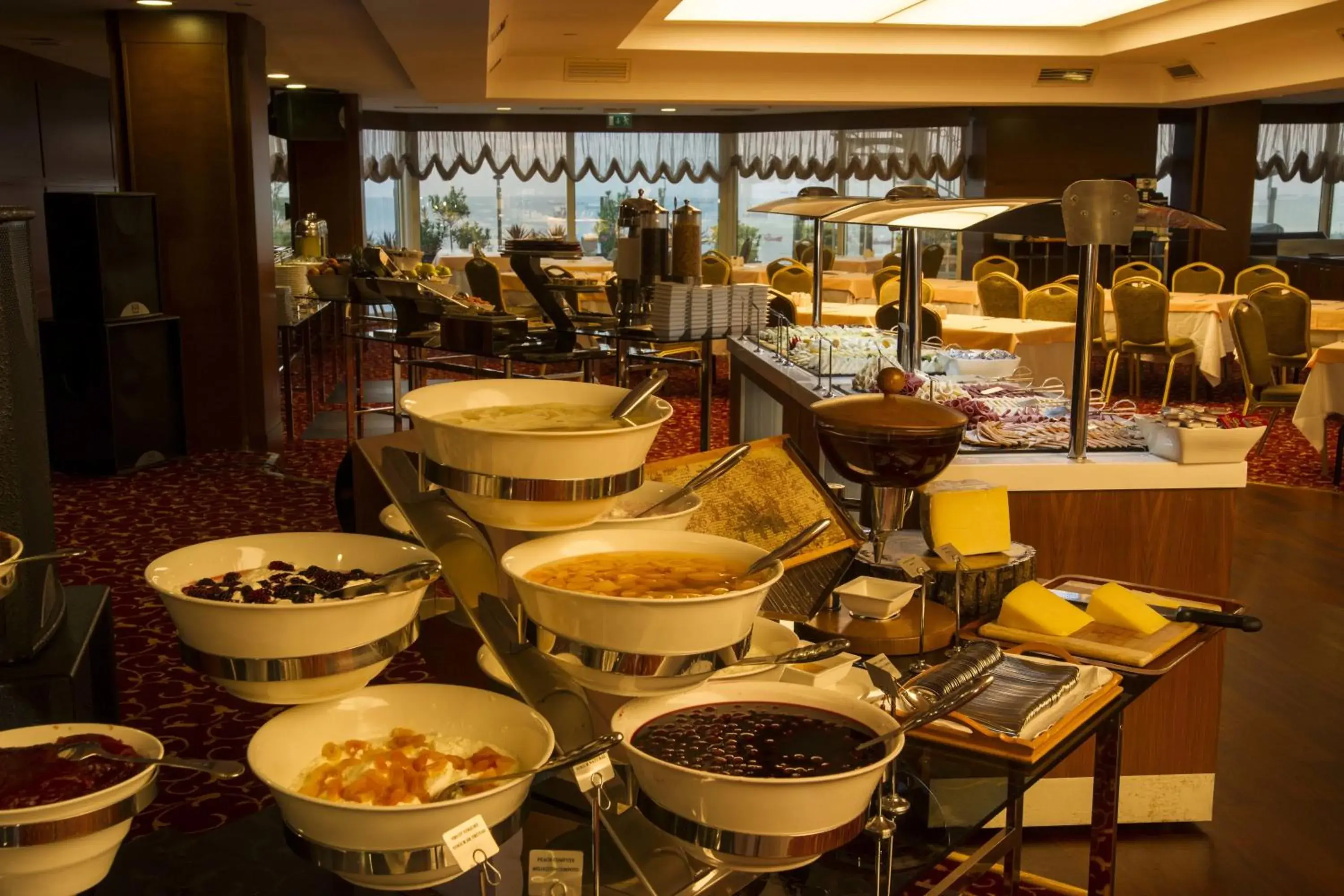 Breakfast in Radisson Hotel President Old Town Istanbul Breakfast in Radisson Hotel President Old Town Istanbul