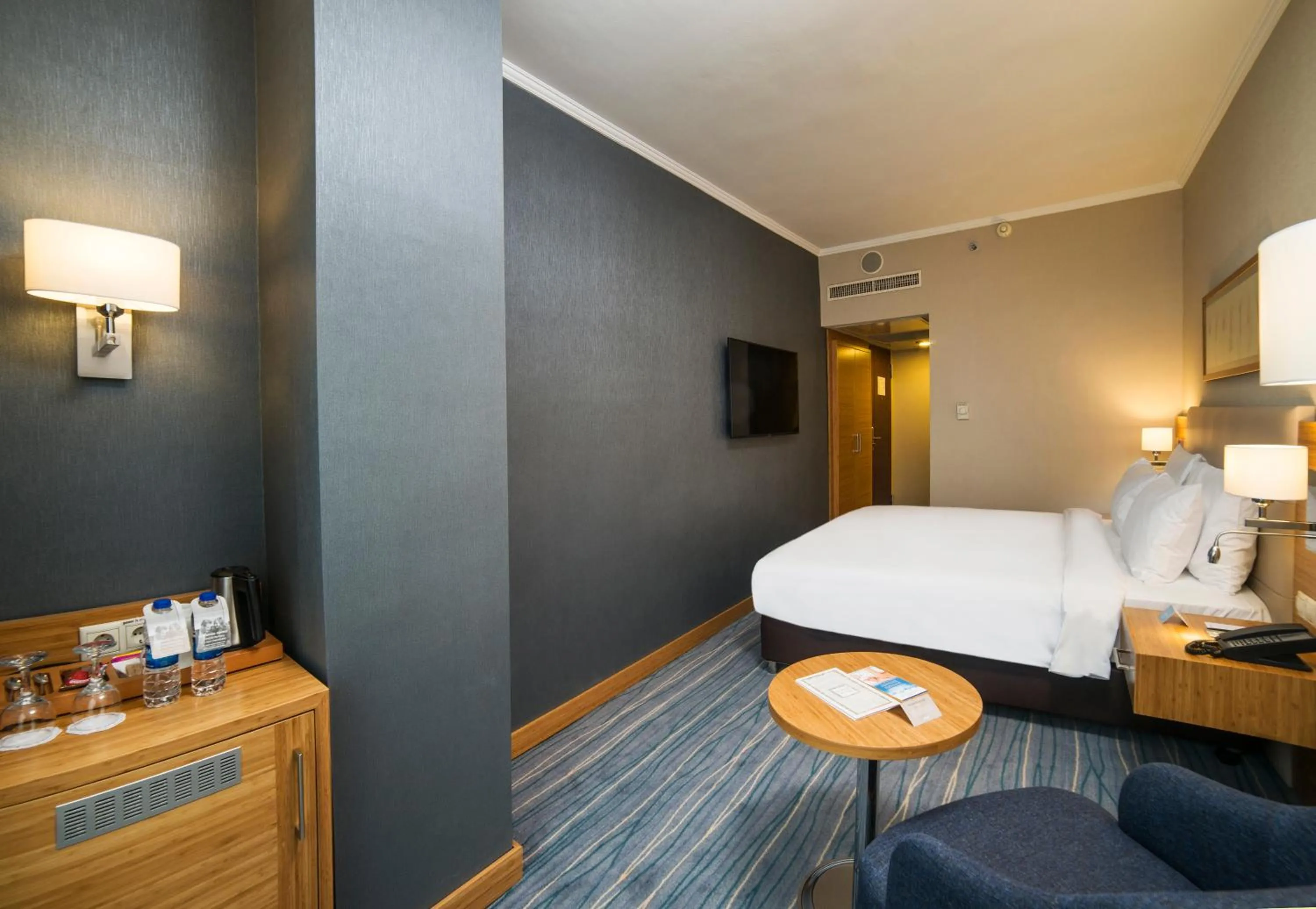 Bed in Radisson Hotel President Old Town Istanbul