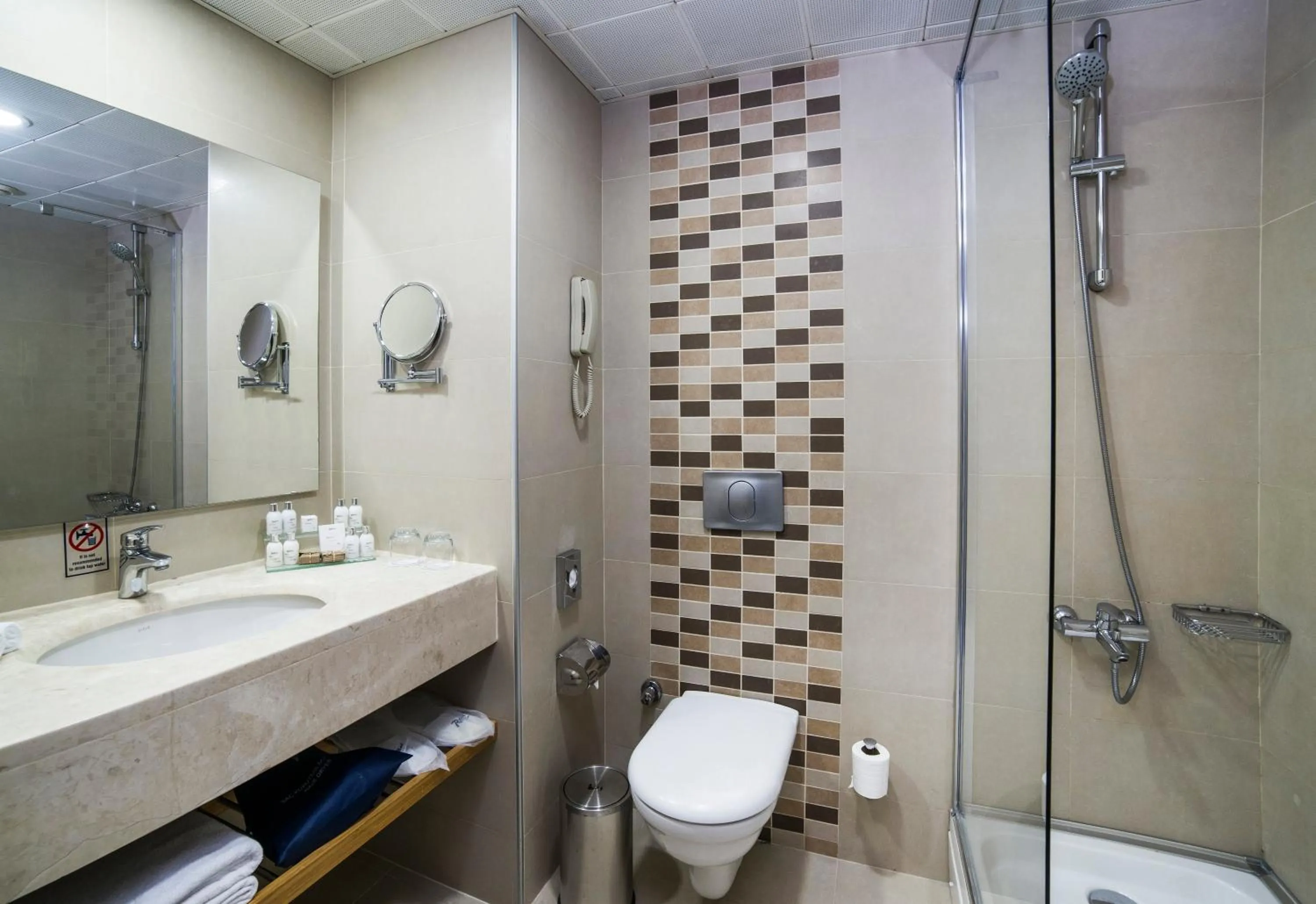 Bathroom in Radisson Hotel President Old Town Istanbul