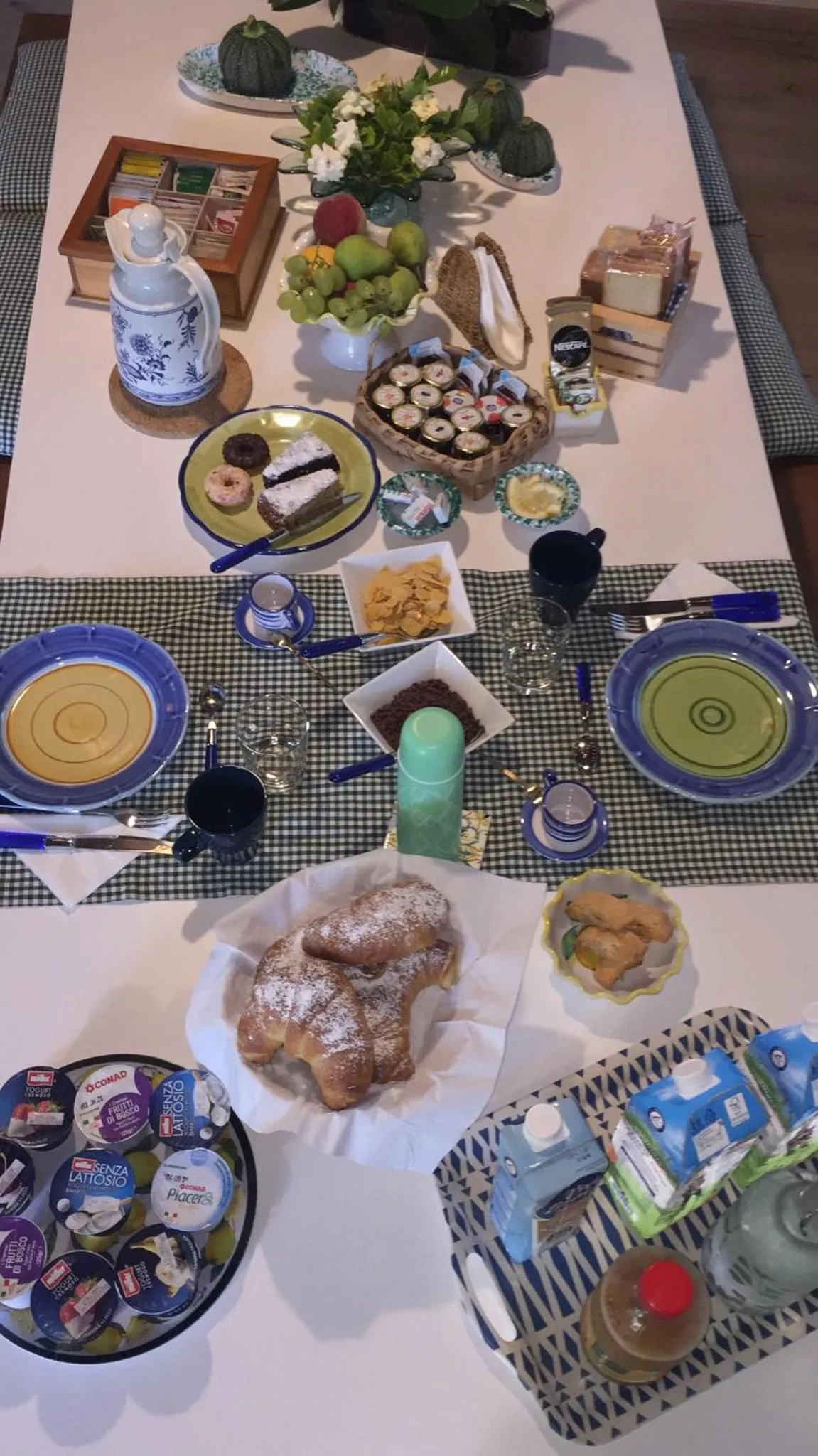 Breakfast in Chalet Lidia