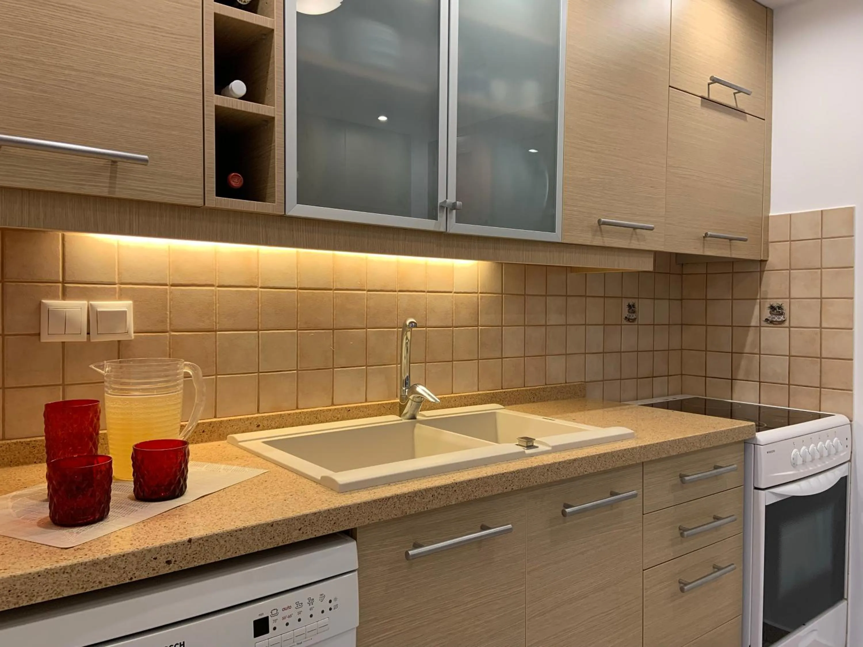 Kitchen or kitchenette in Evdokia Suites