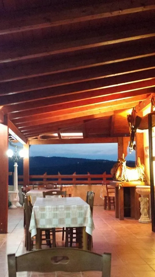 Restaurant/places to eat in L'Antico Carrettiere