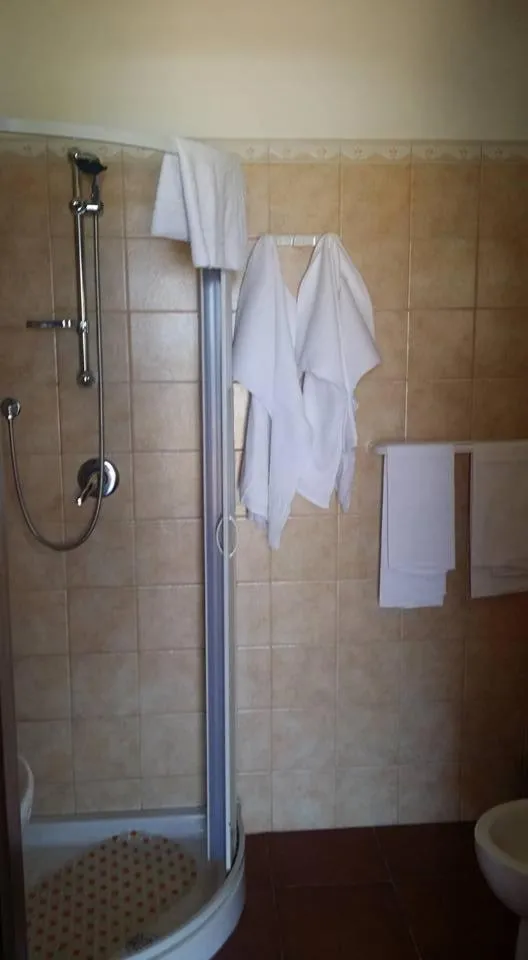 Bathroom in L'Antico Carrettiere
