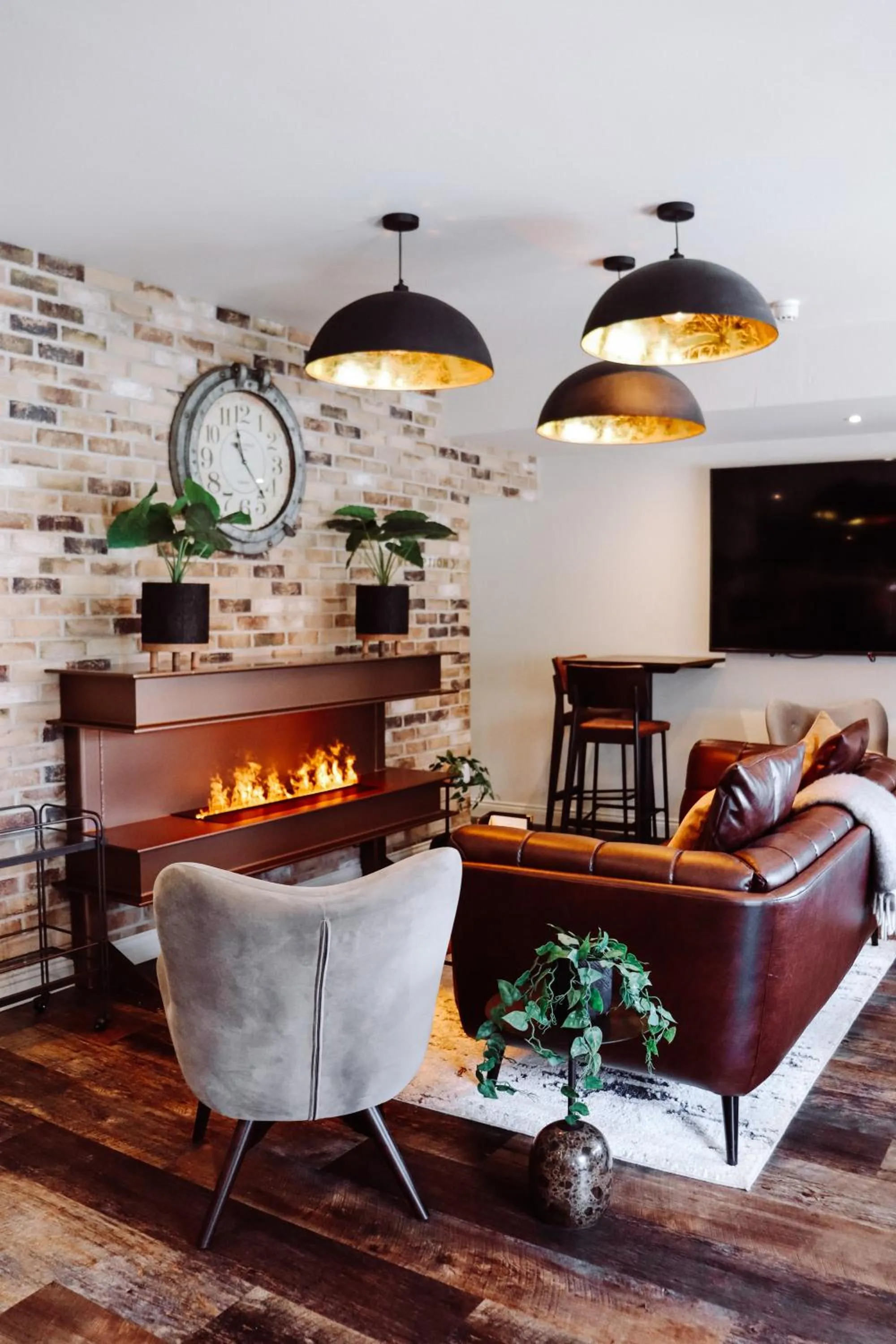 Lounge or bar in Y Seler