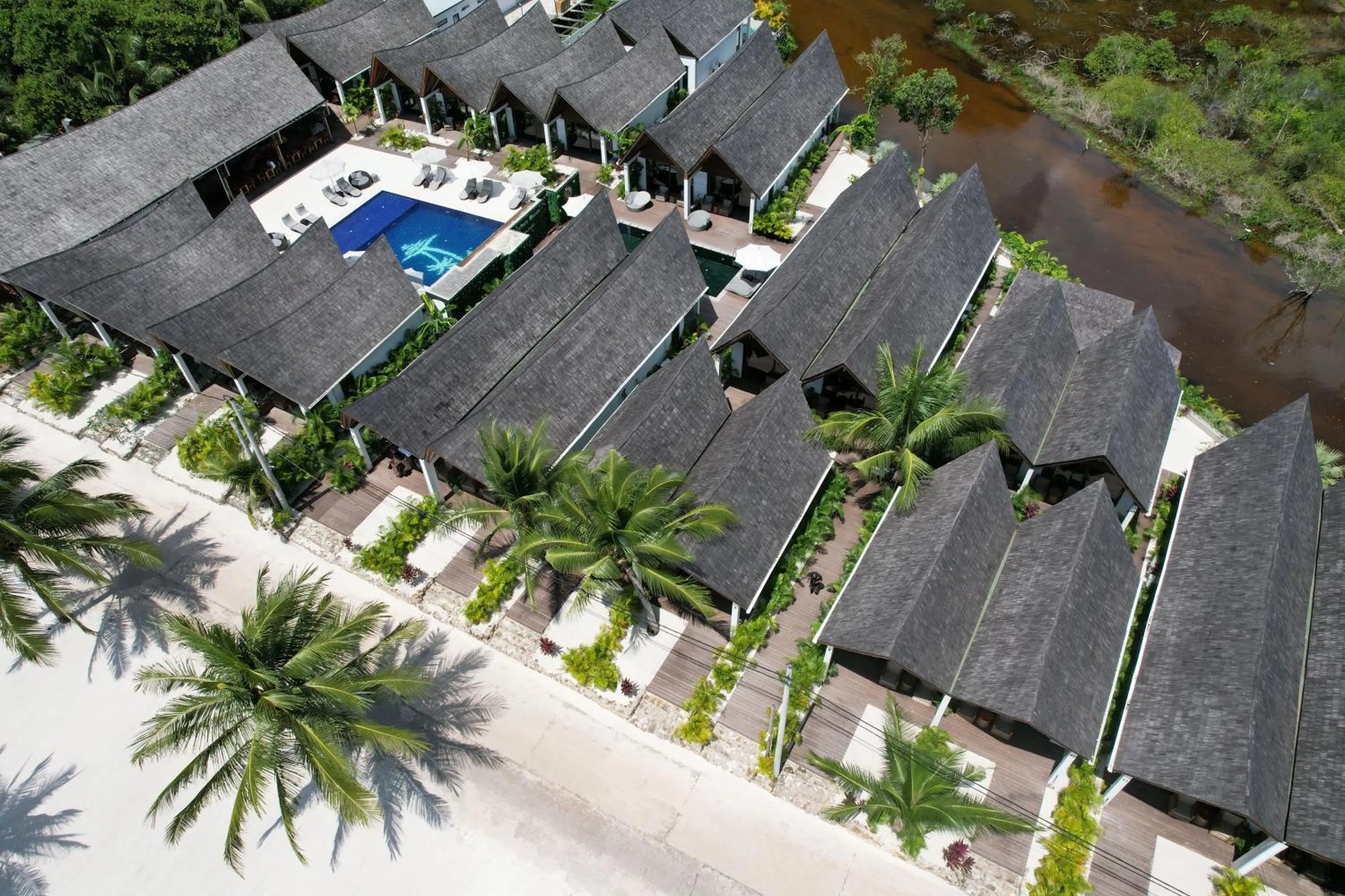 Property building in Golden Beach Resort