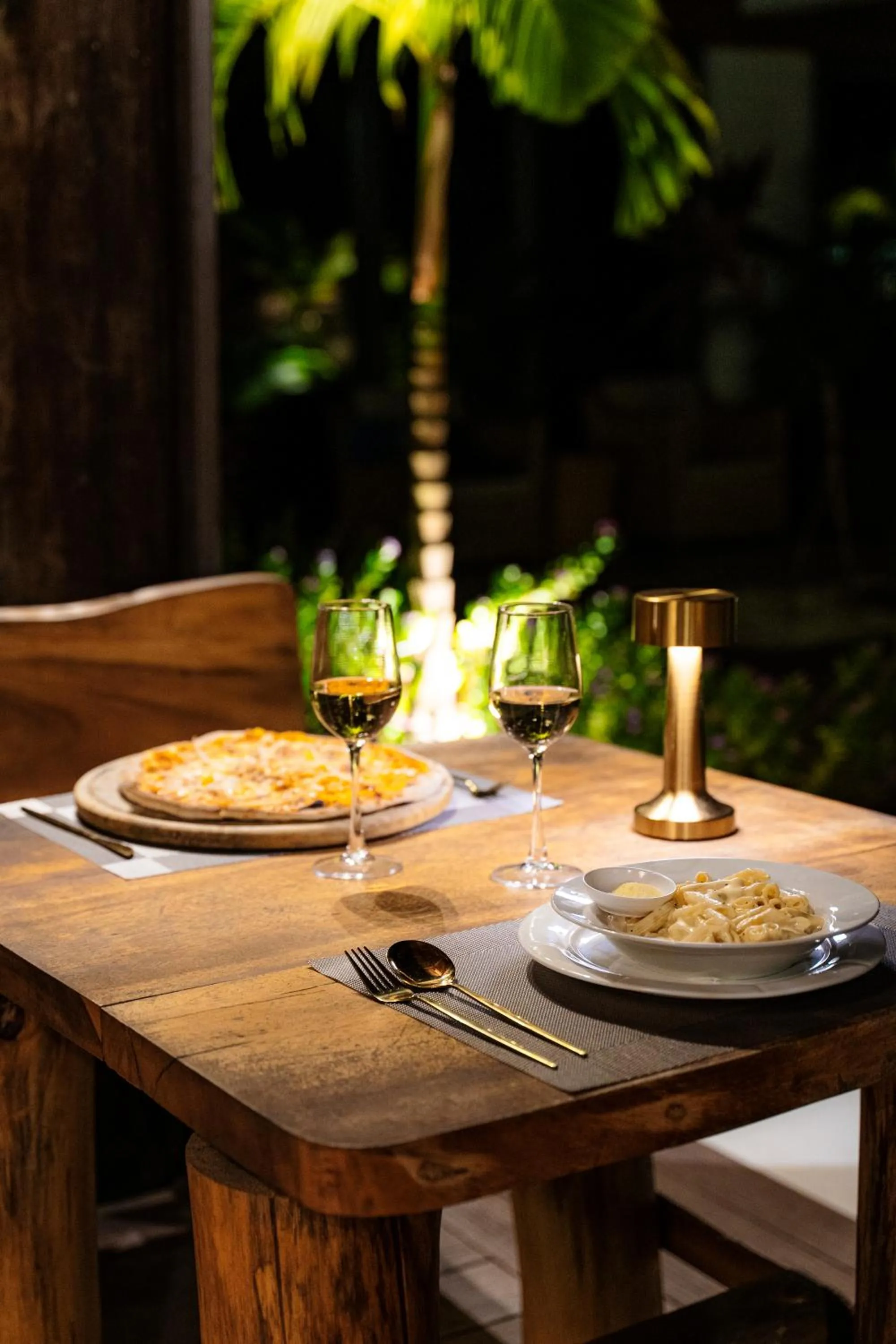 Food and drinks in Golden Beach Resort