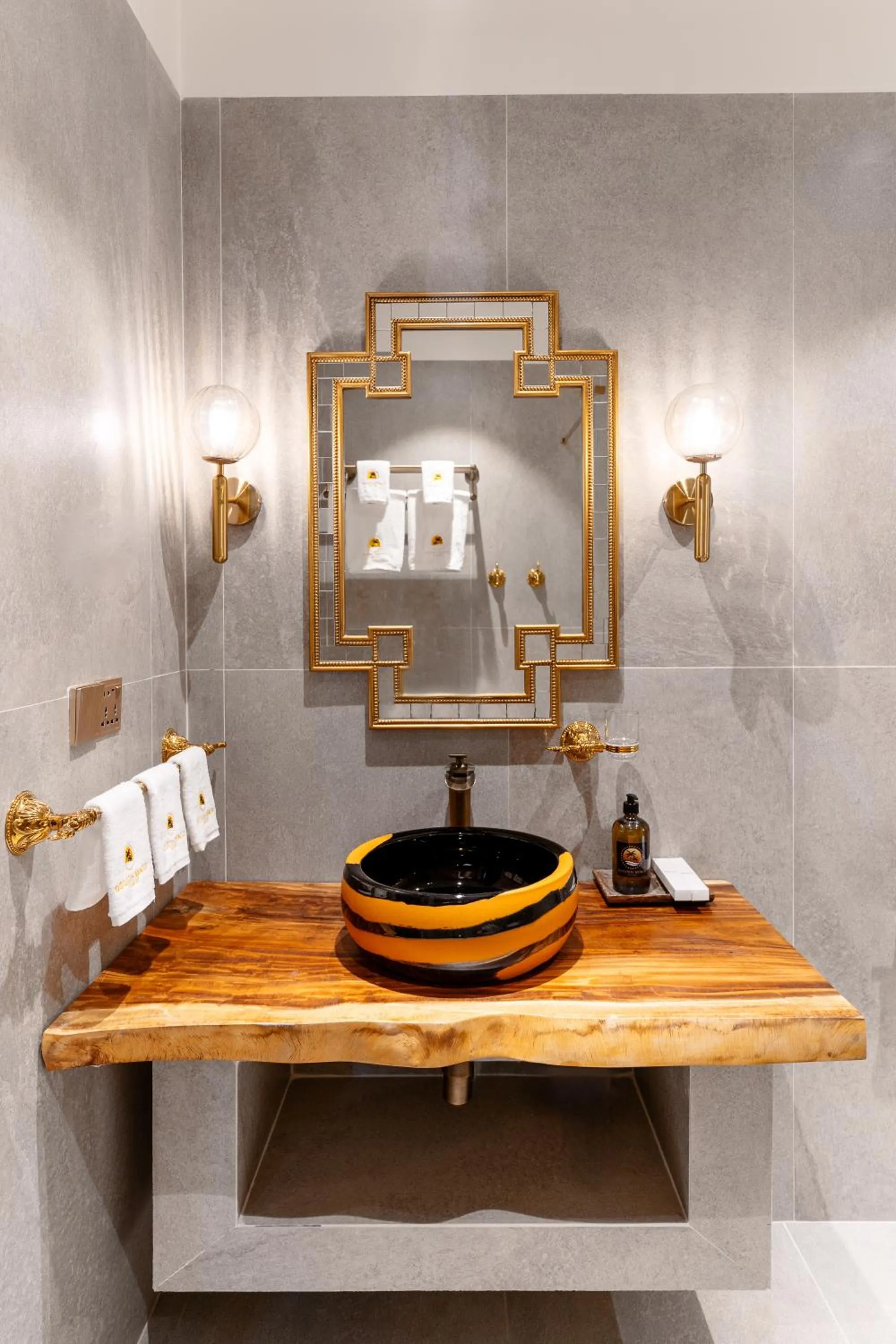 Bathroom in Golden Beach Resort