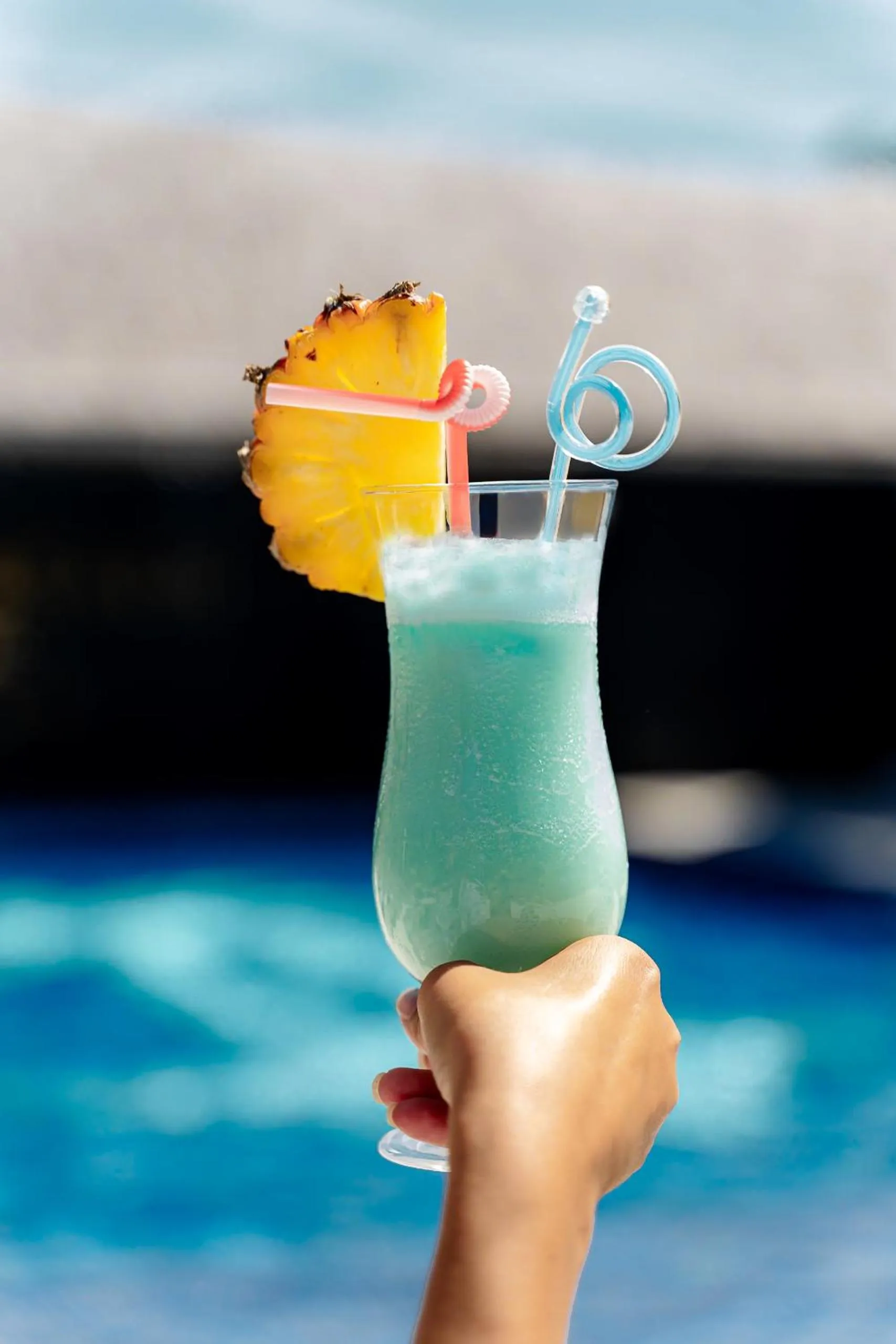 Food and drinks in Golden Beach Resort