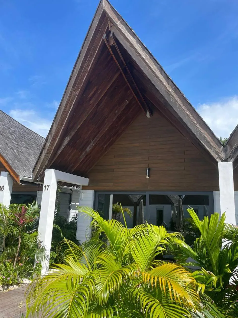 Property building in Golden Beach Resort