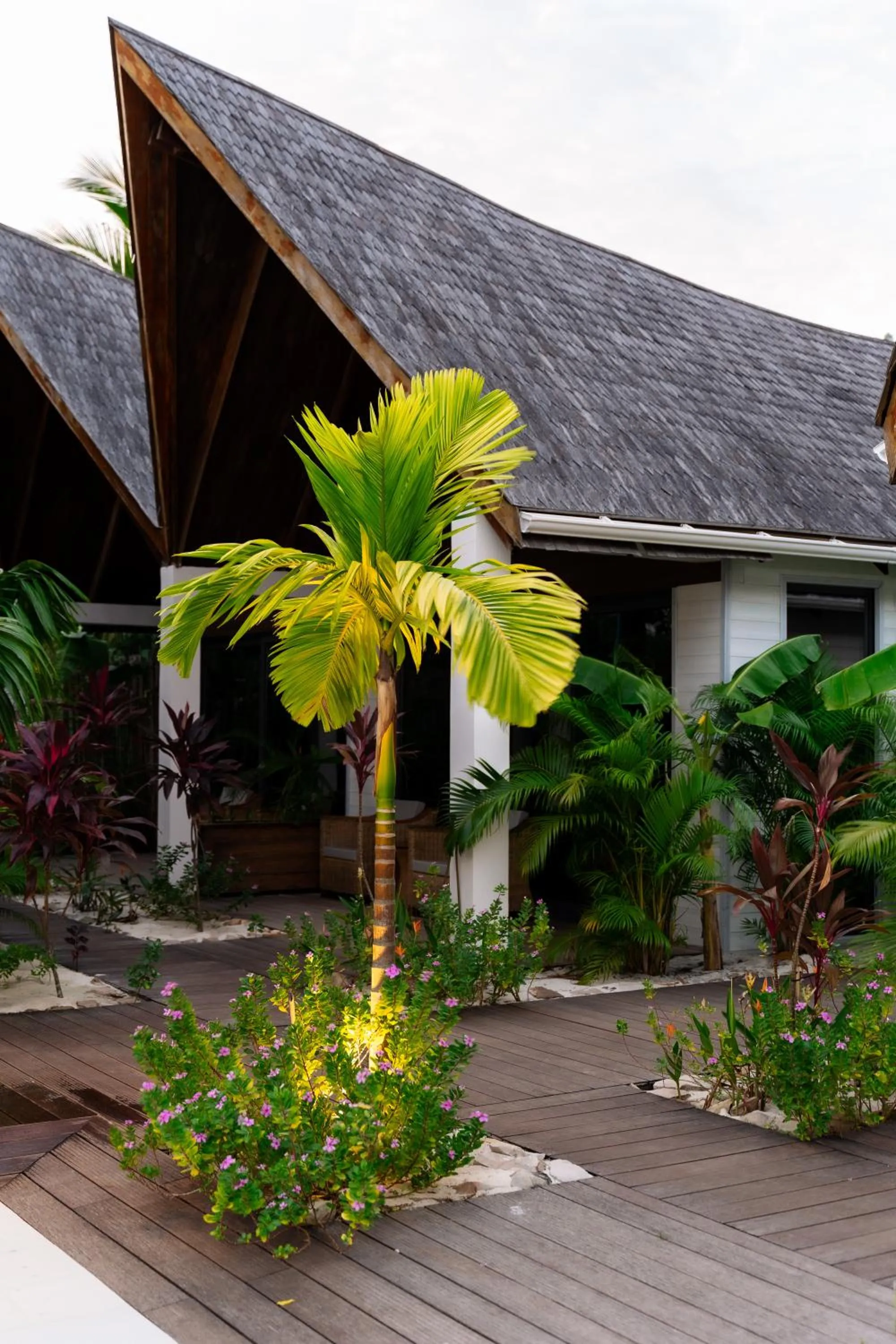 Property building in Golden Beach Resort