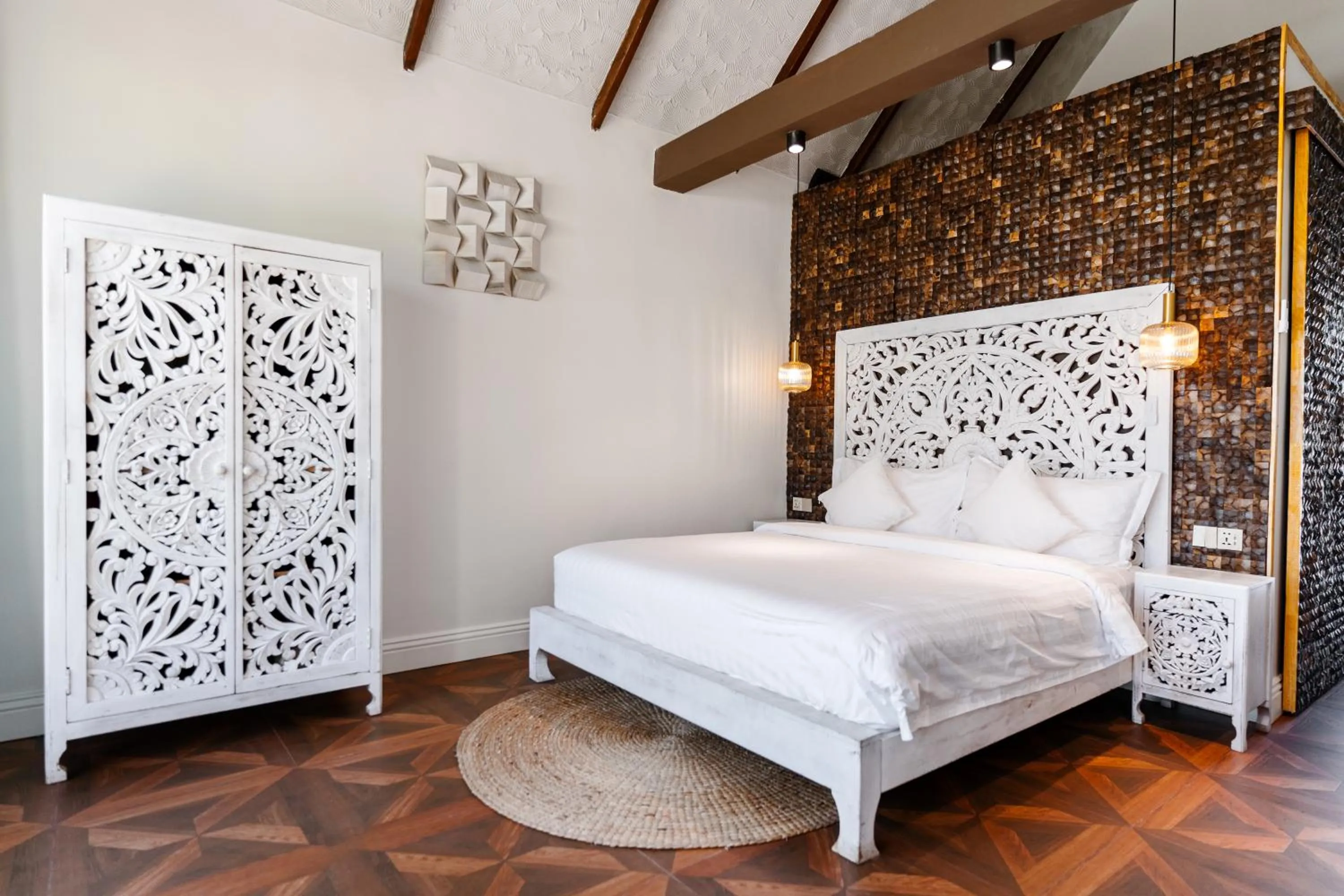 Bed in Golden Beach Resort