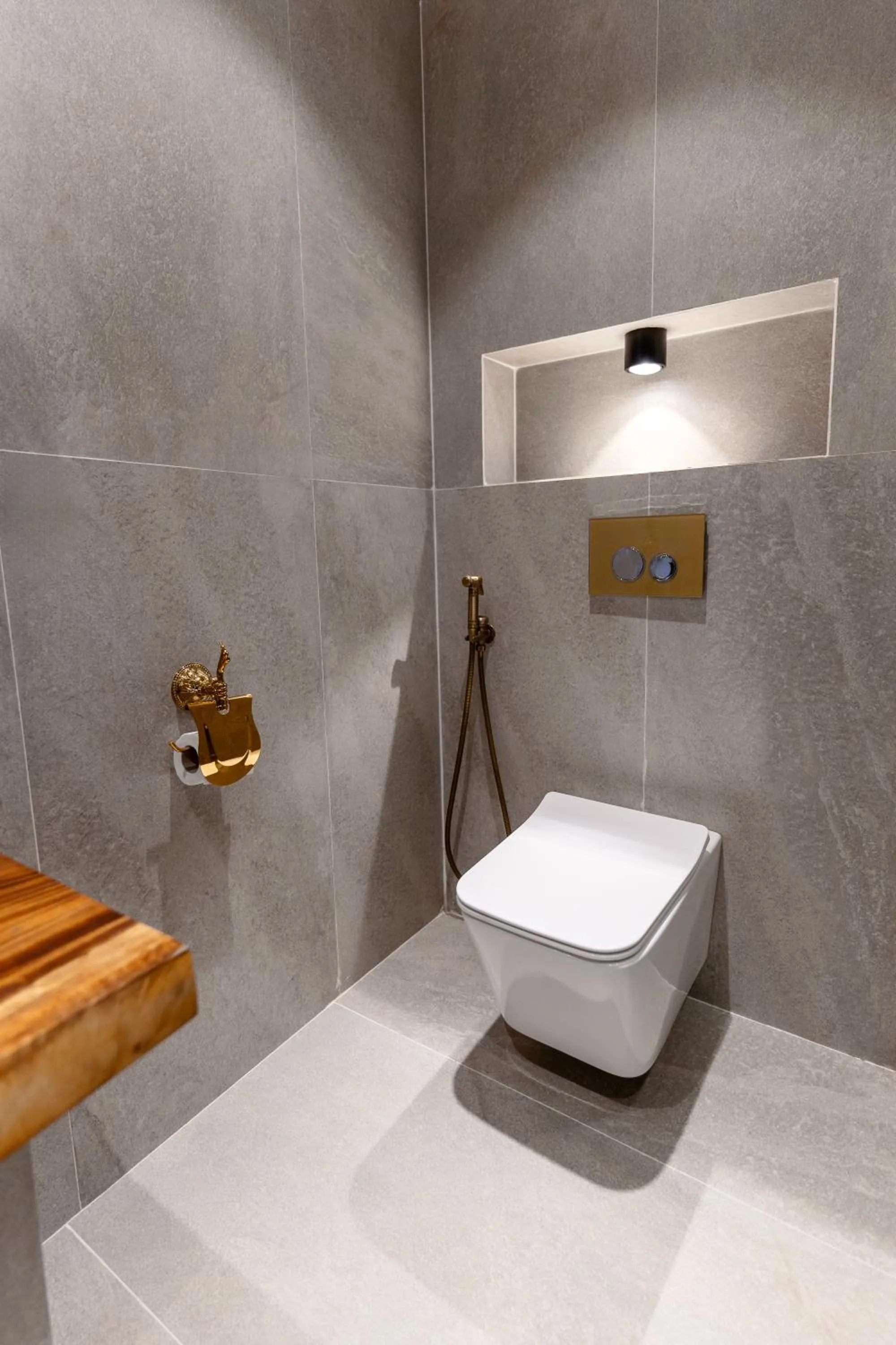 Toilet in Golden Beach Resort