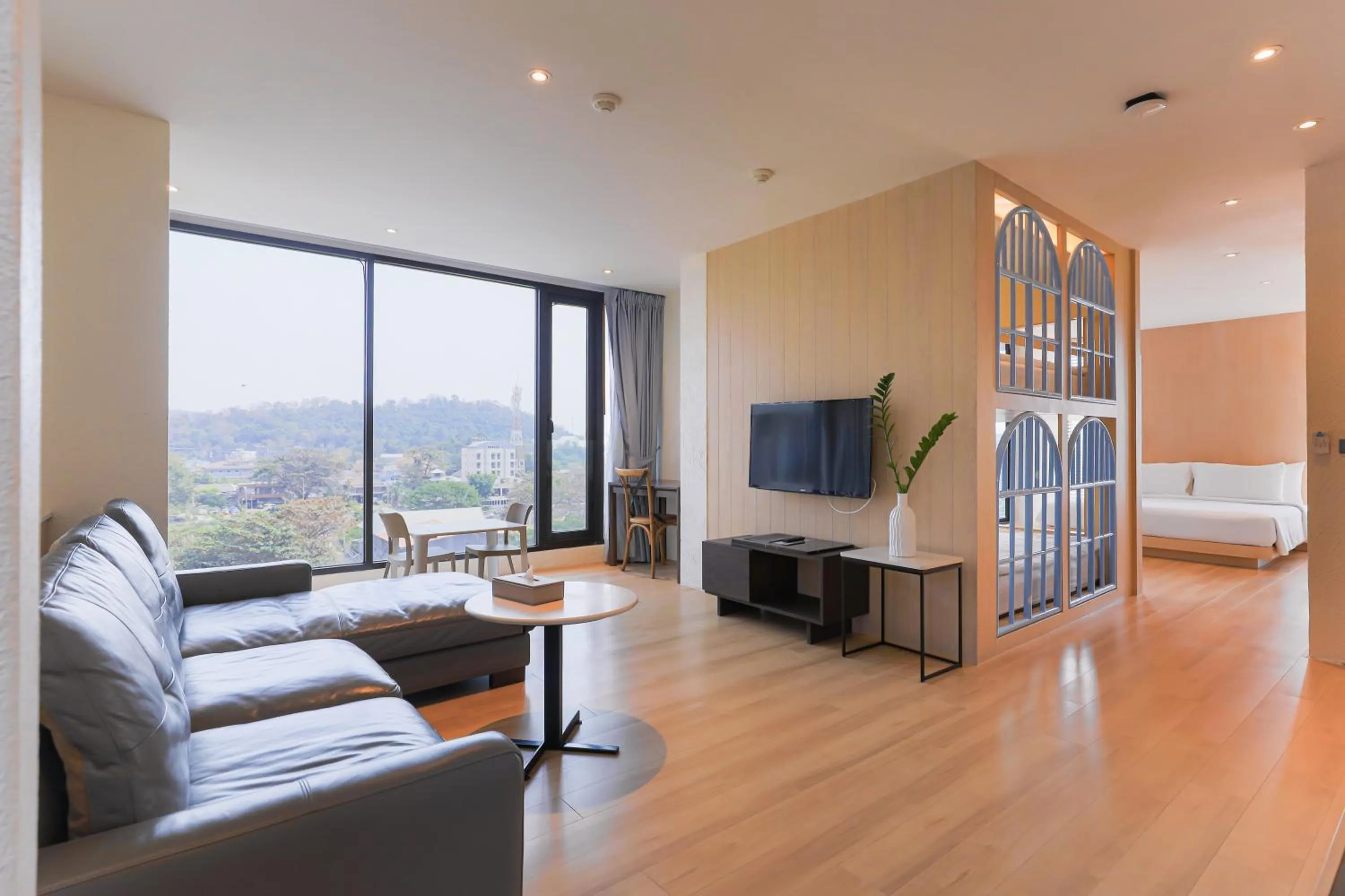 Bed in Balcony Seaside Sriracha Hotel & Serviced Apartments