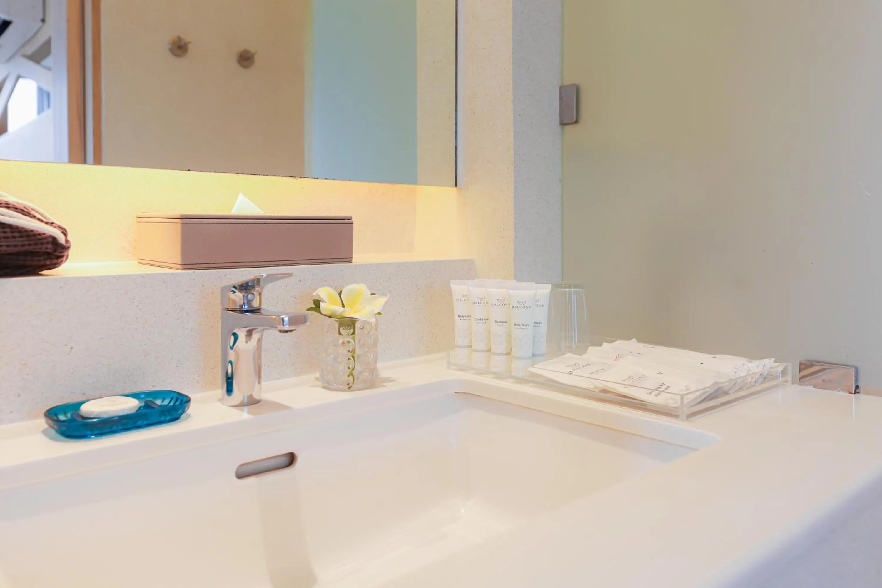 Bathroom in Balcony Seaside Sriracha Hotel & Serviced Apartments