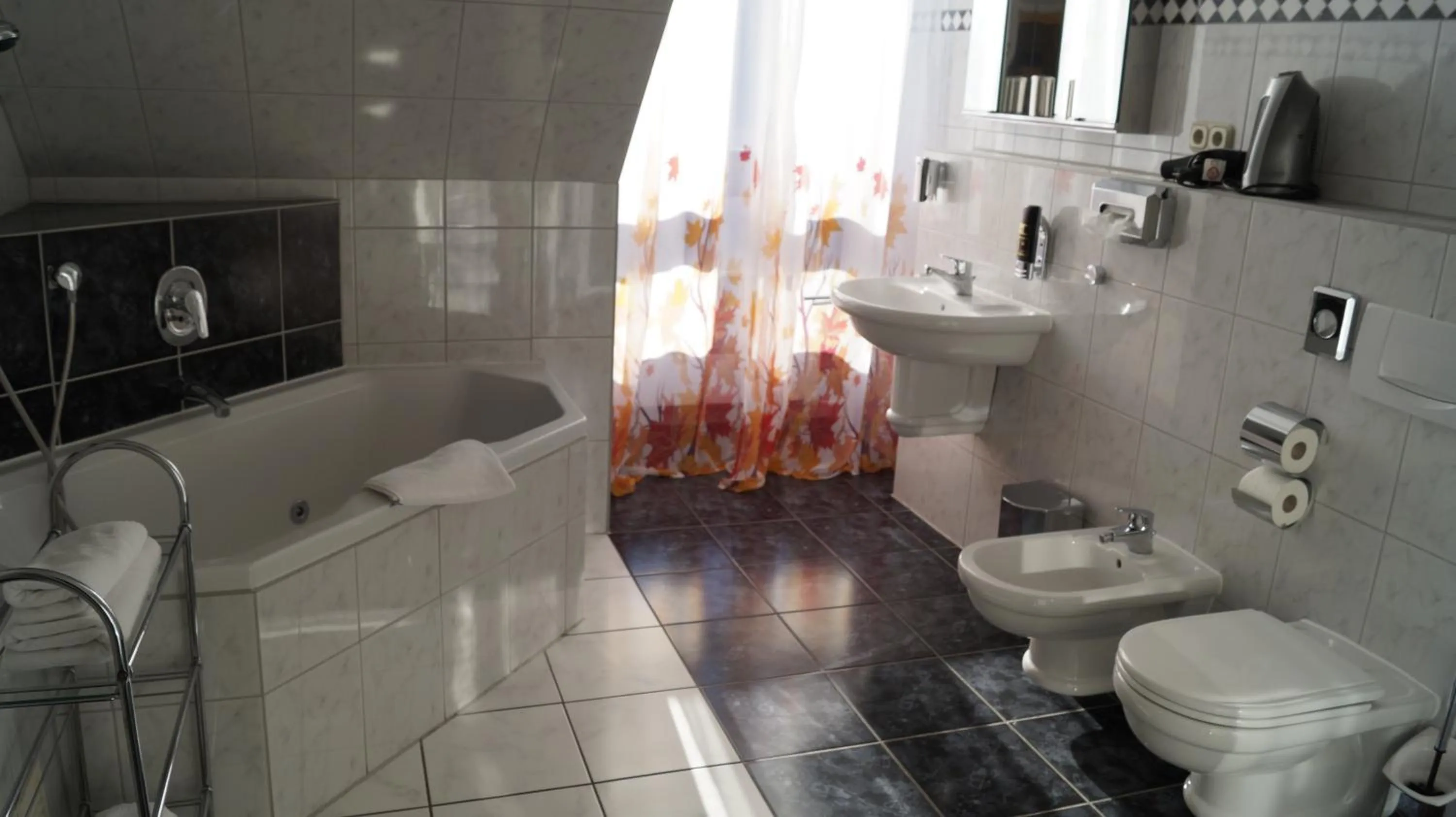 Shower in Hotel Ristorante La Terrazza