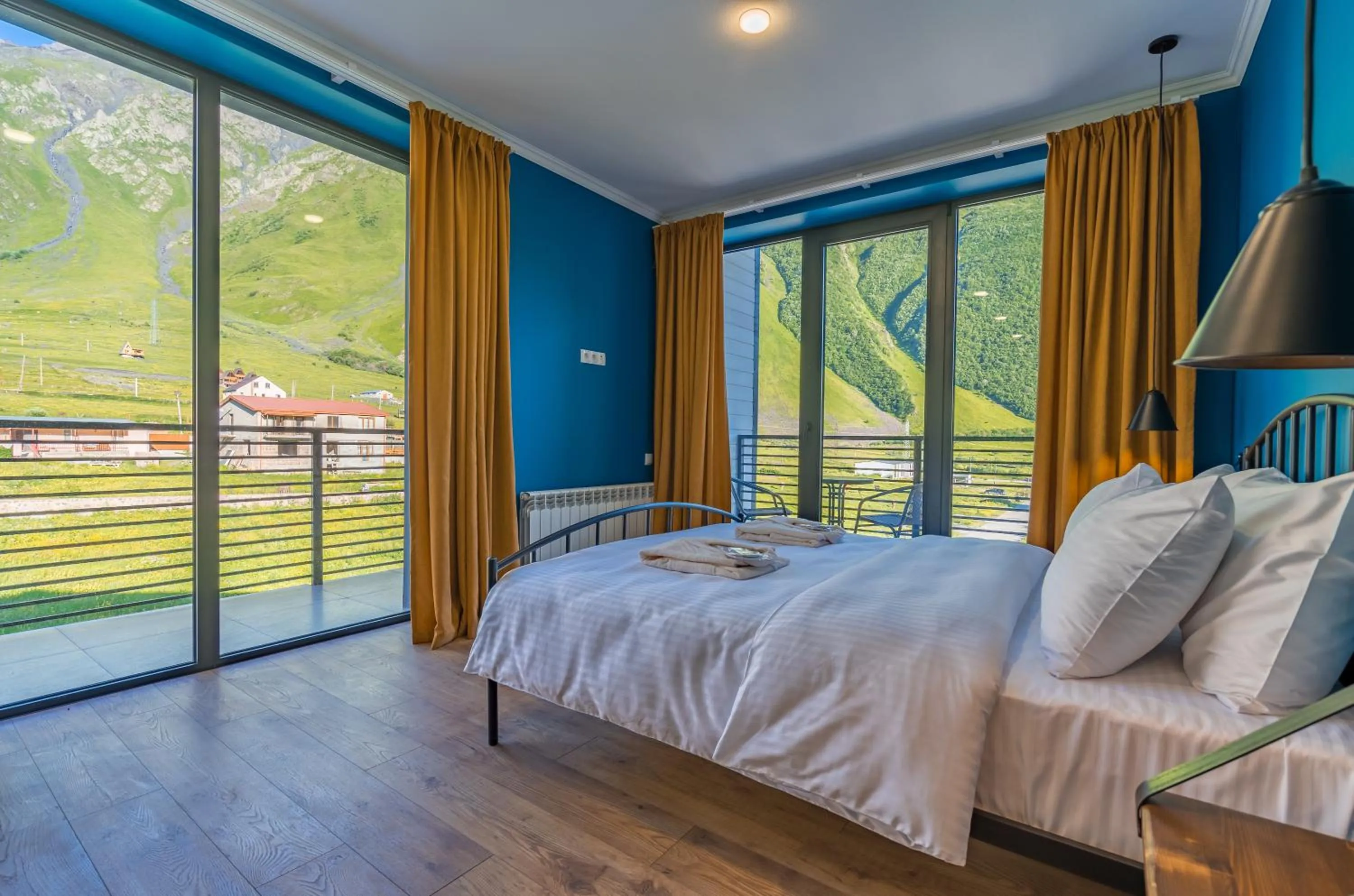 Balcony/Terrace, Bed in Hotel Darchi Kazbegi