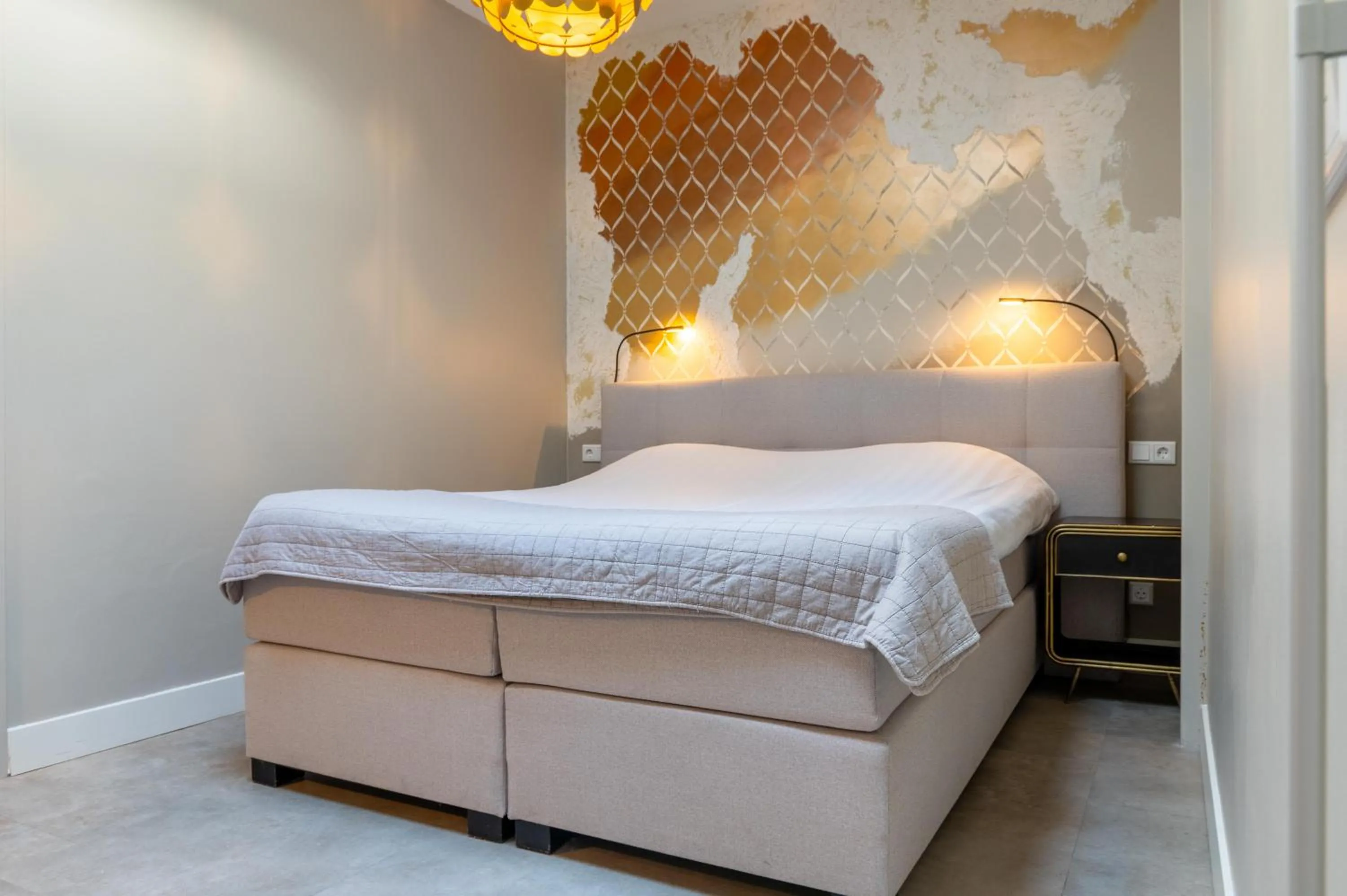 Small Double Room in Herberg de Zwaan Elspeet