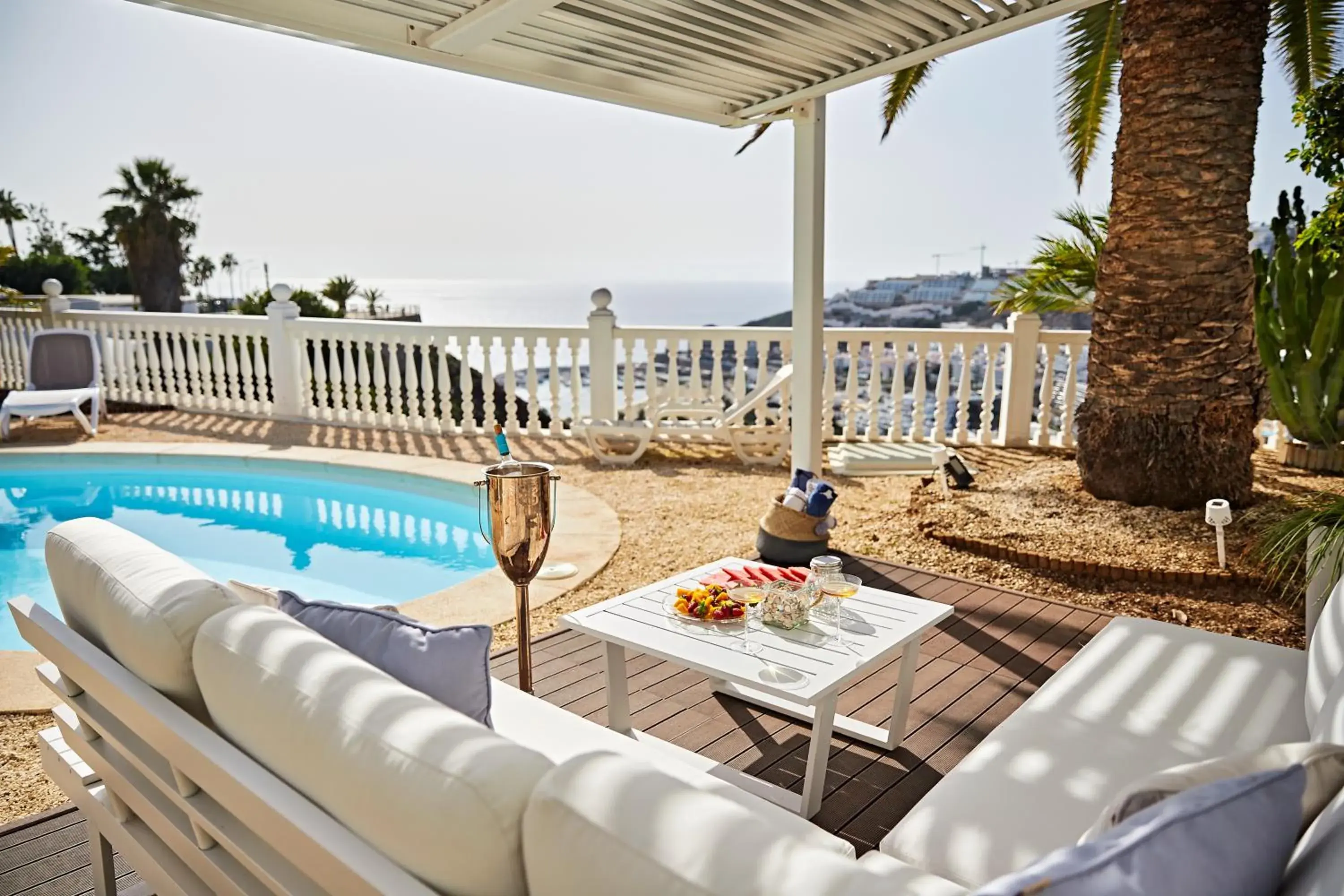 Stunning Villa with Breathtaking Ocean View Stunning Villa with Breathtaking Ocean View