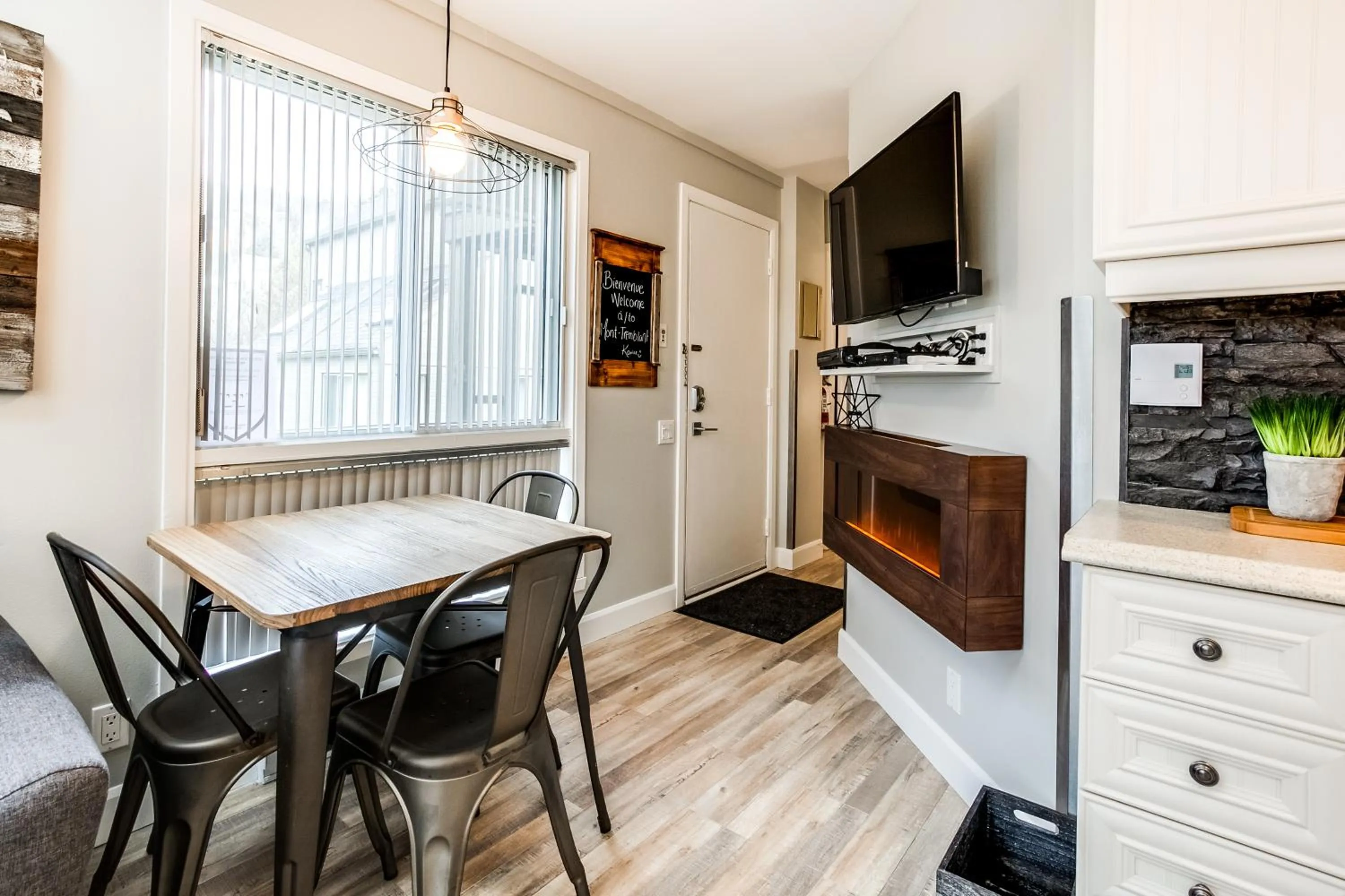 TV and multimedia in Le Villageois by Gestion ELITE