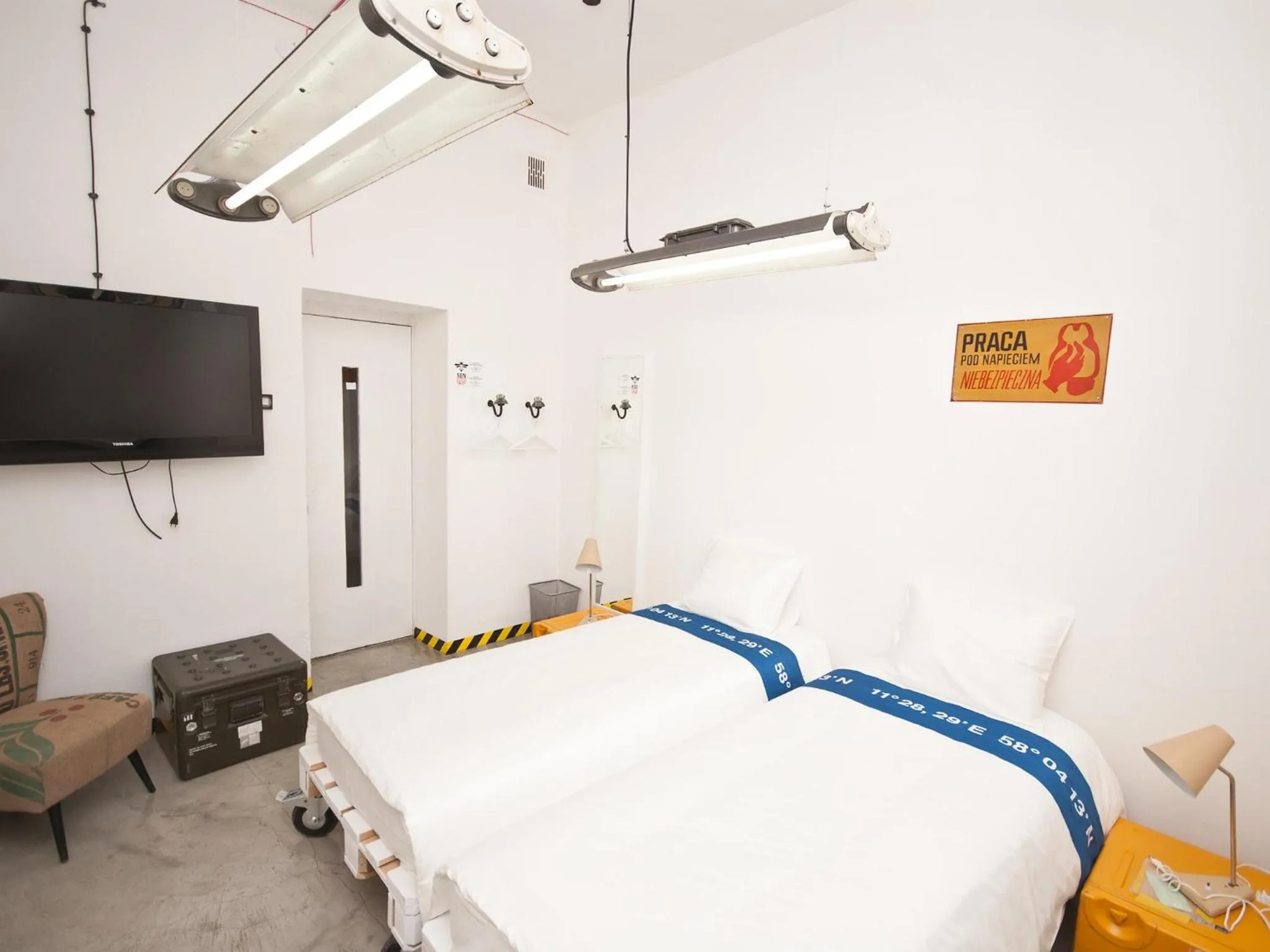 Photo of the whole room, Bed in Loft Lot Pszczoły