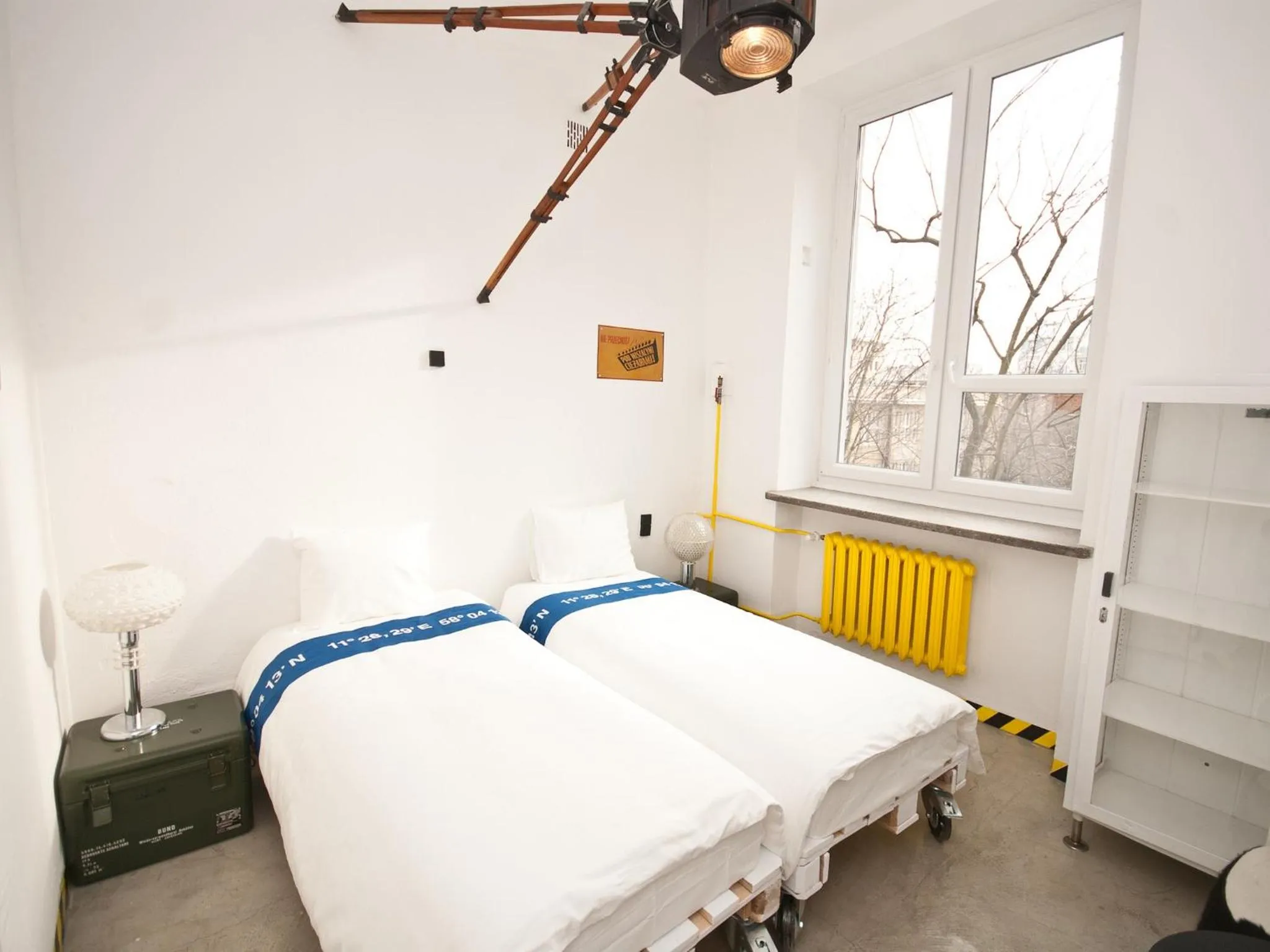 Bed in Loft Lot Pszczoły