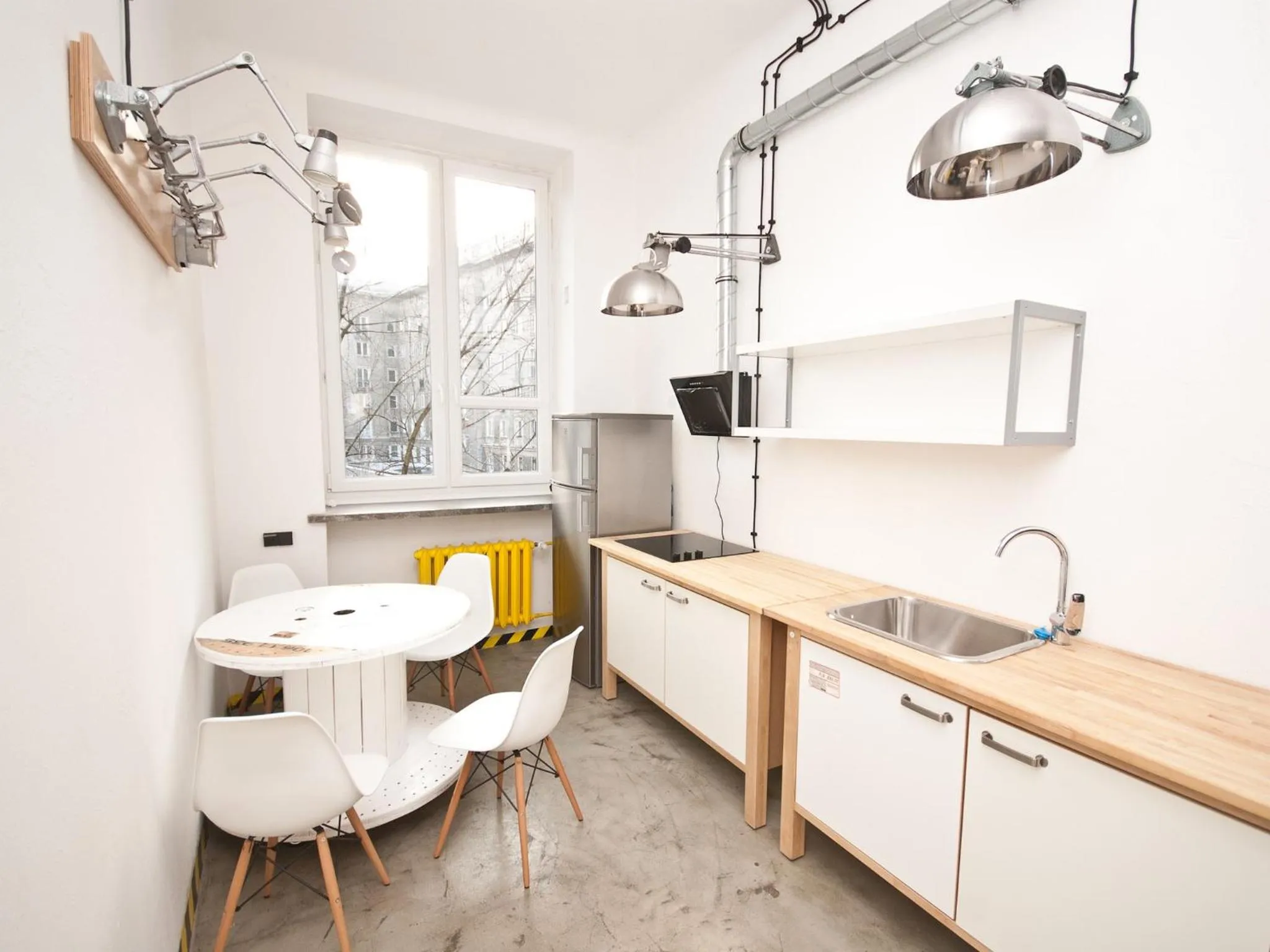 Food and drinks in Loft Lot Pszczoły