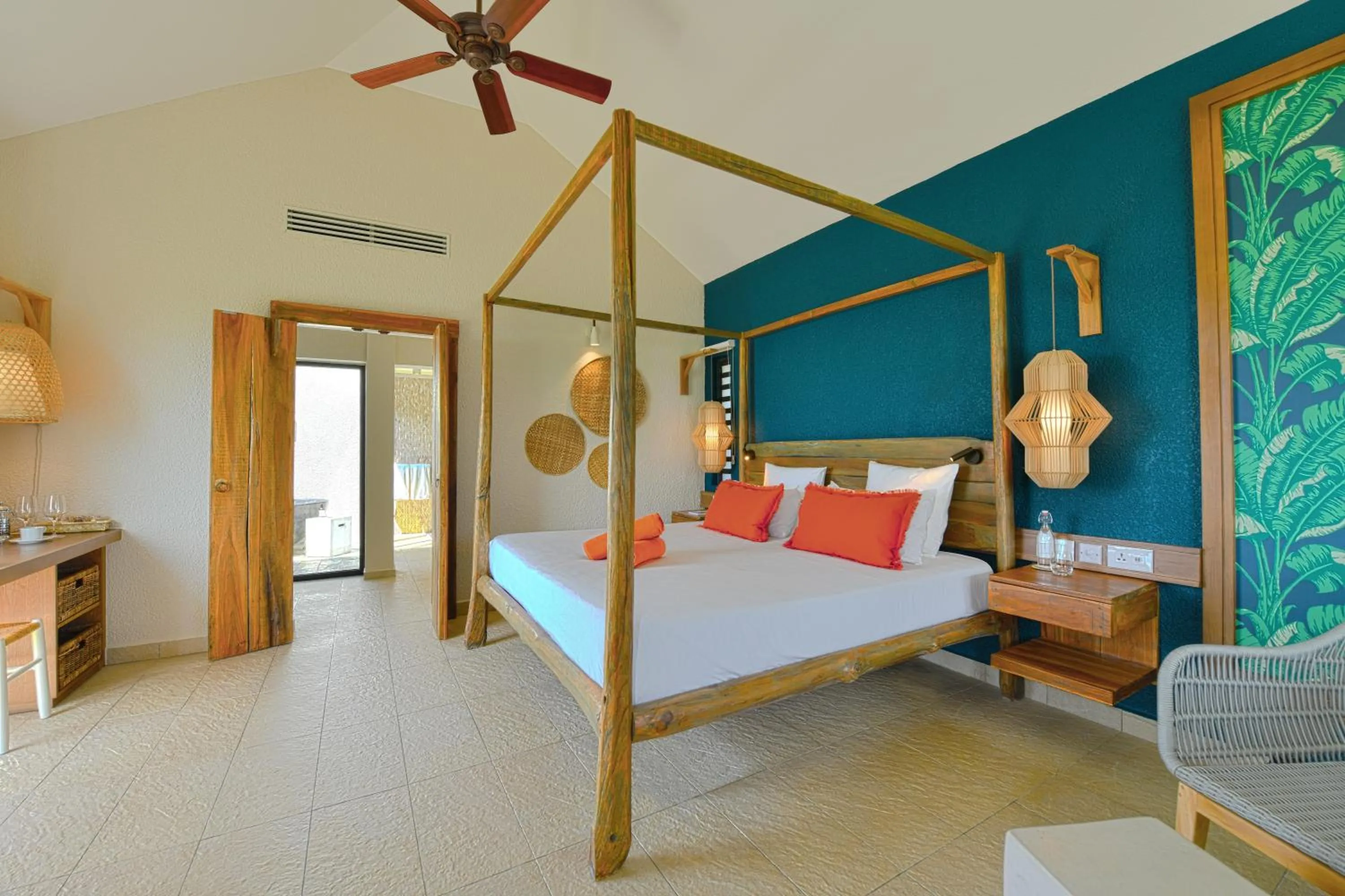 Photo of the whole room, Bed in Constance Tekoma - Rodrigues Island
