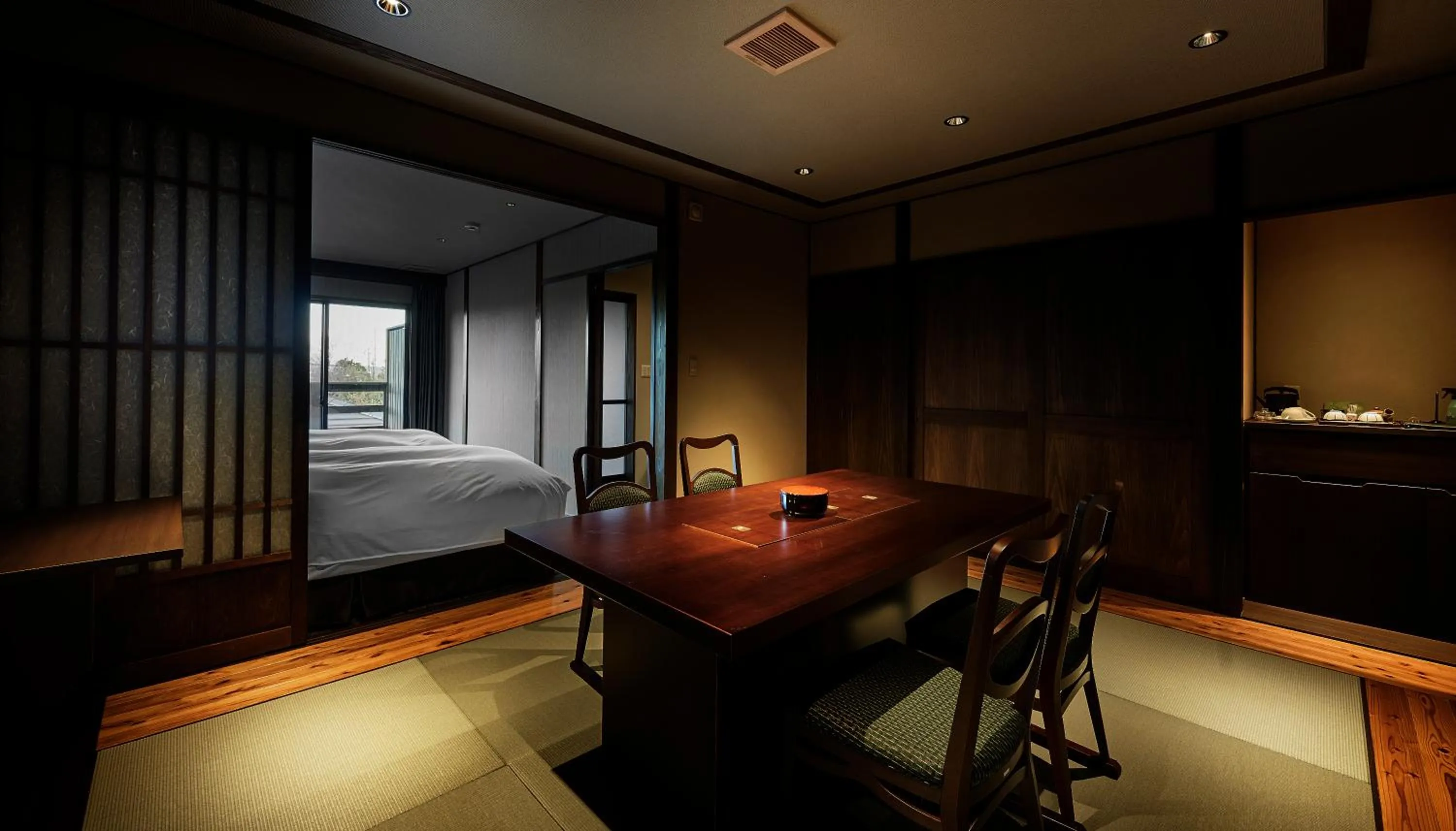 Bed in Kisara