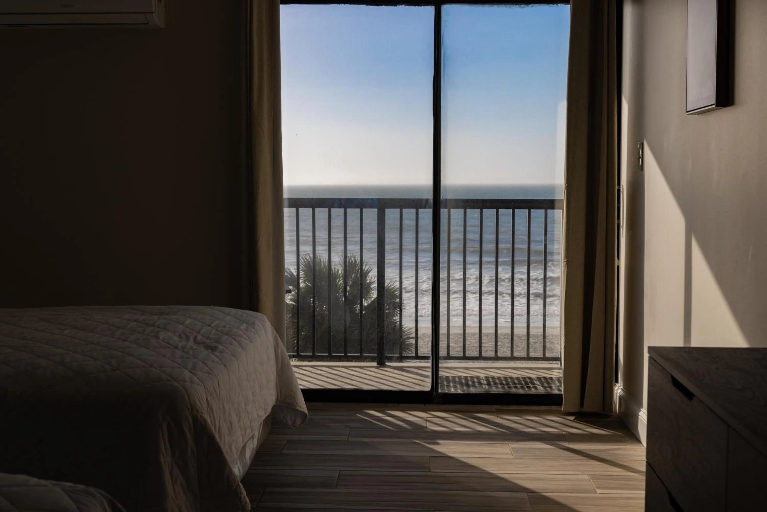 Bed in Aventura on the Ocean