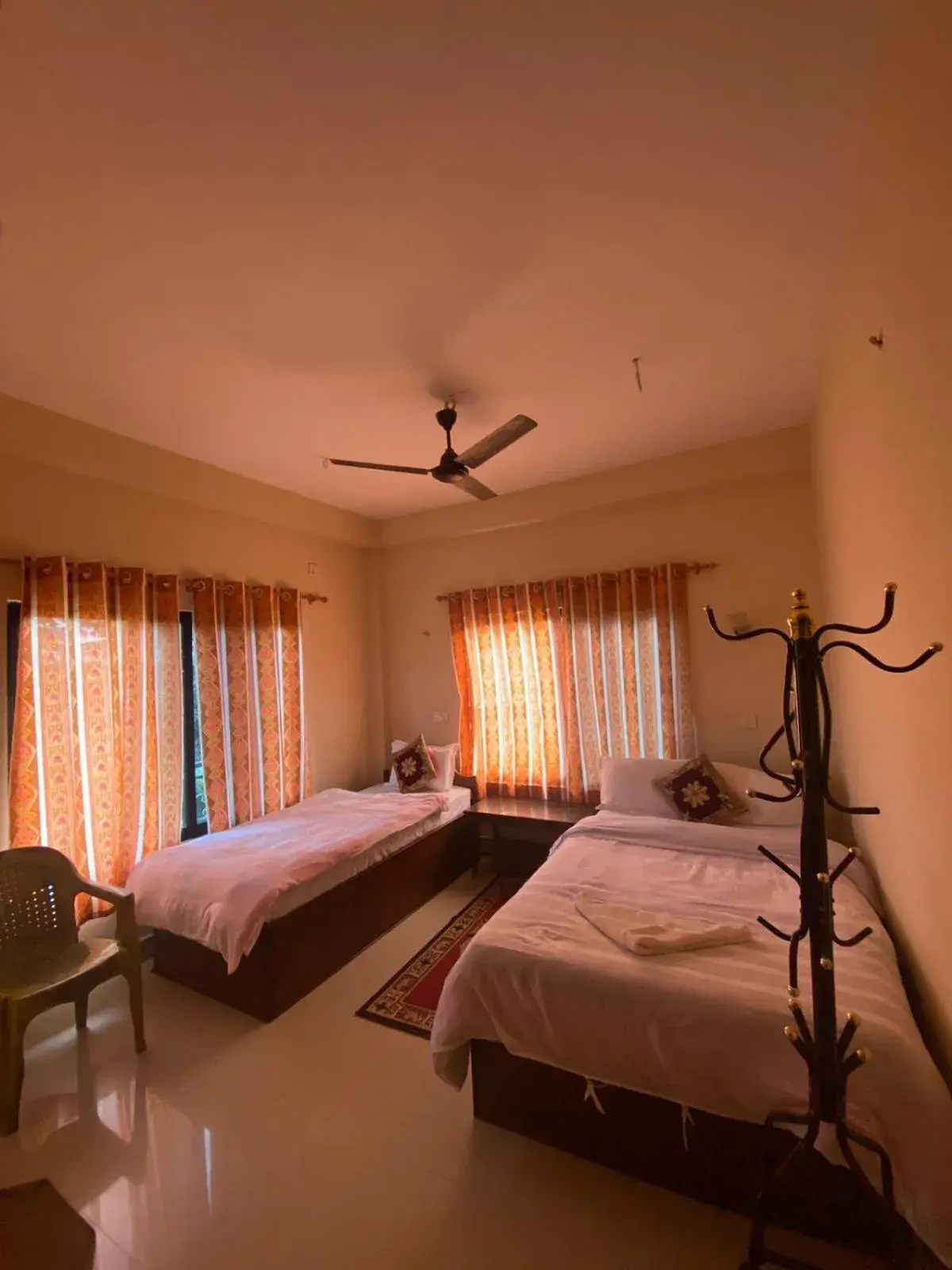 Budget Double or Twin Room in Hotel BhupuSainik Sauraha, Chitwan Budget Double or Twin Room in Hotel BhupuSainik Sauraha, Chitwan