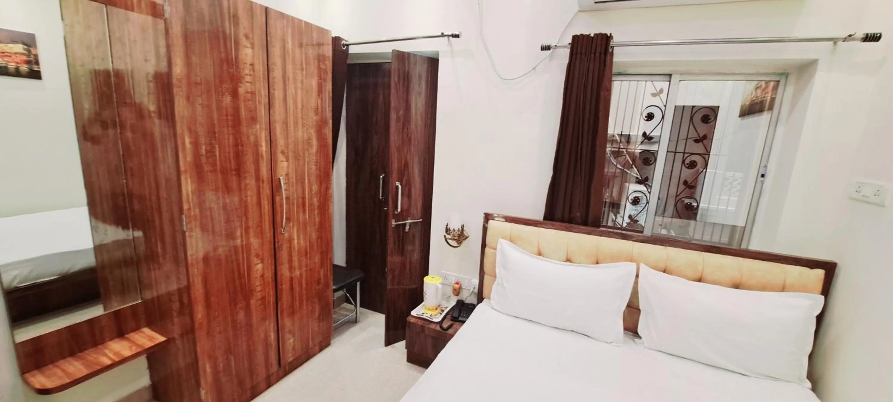 Bed in Hotel Ananya Inn