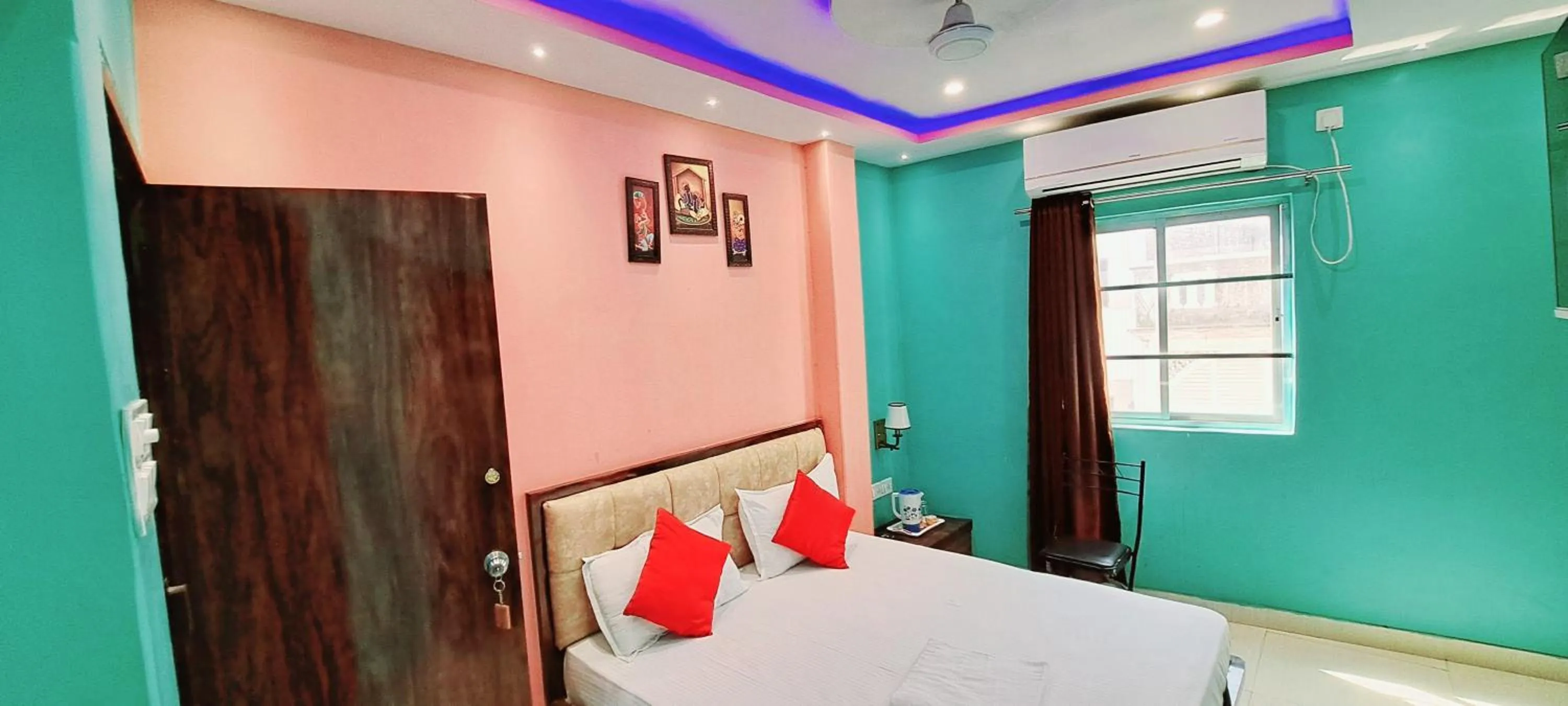 Bed in Hotel Ananya Inn