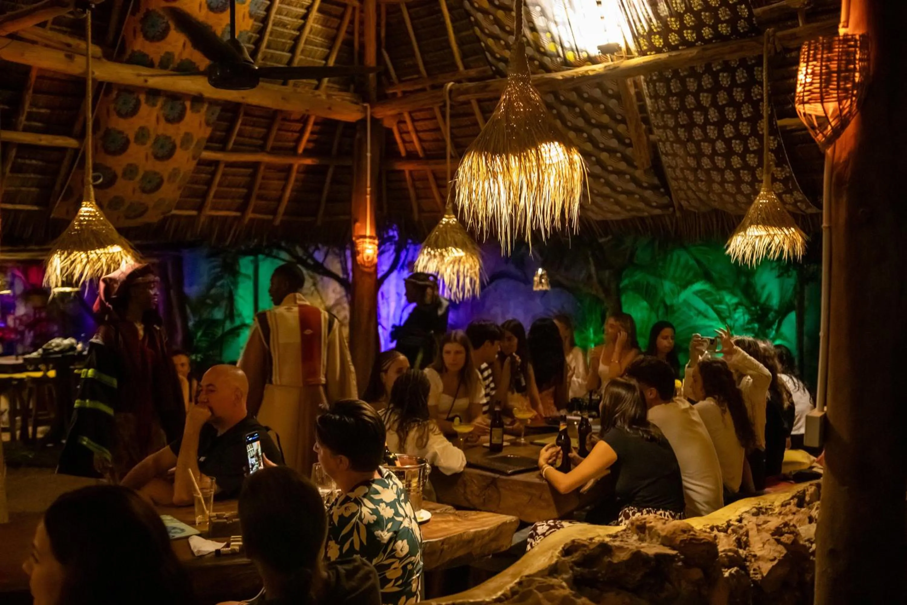 Restaurant/places to eat in Kameleon Blue