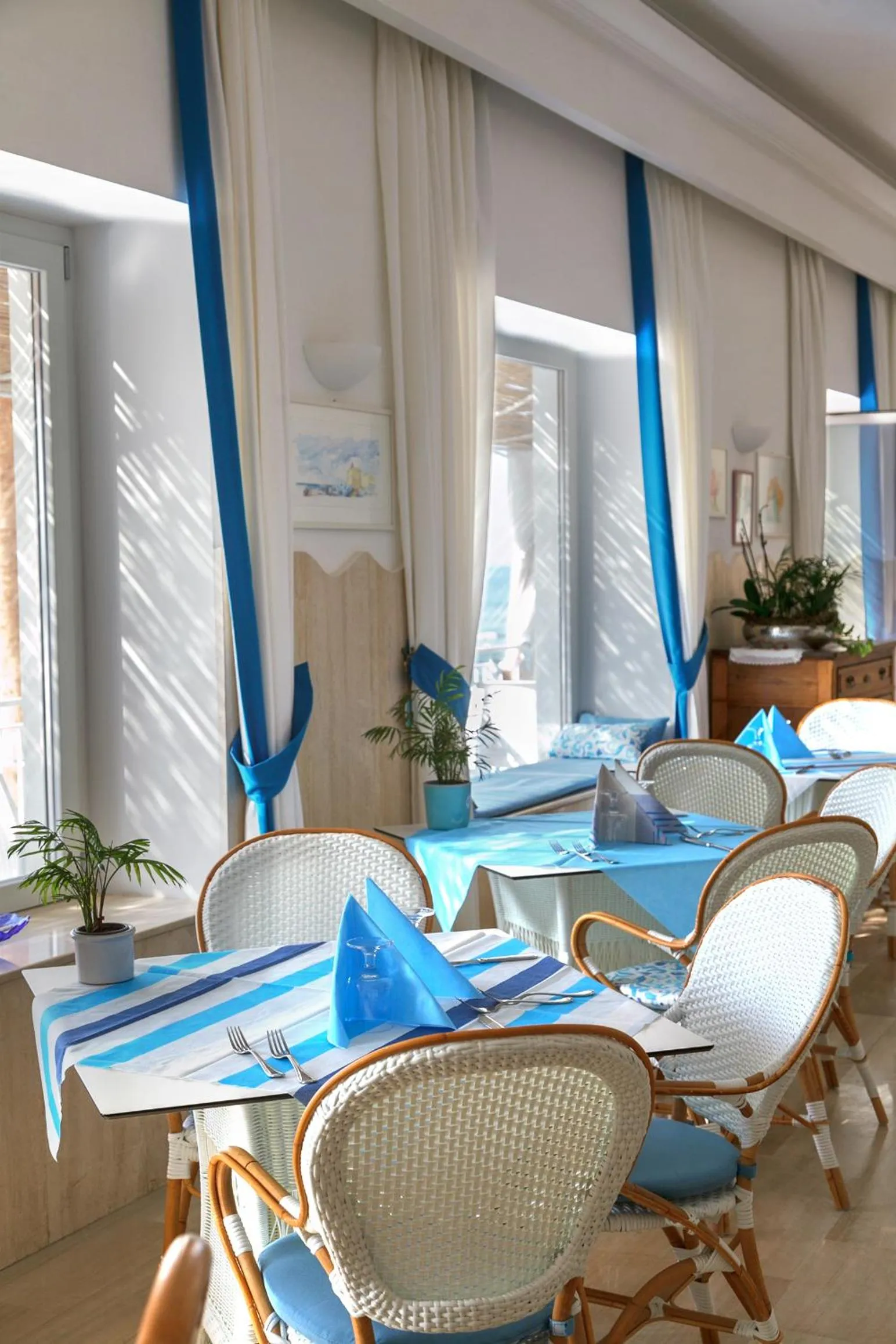 Lunch in Hotel Aurora