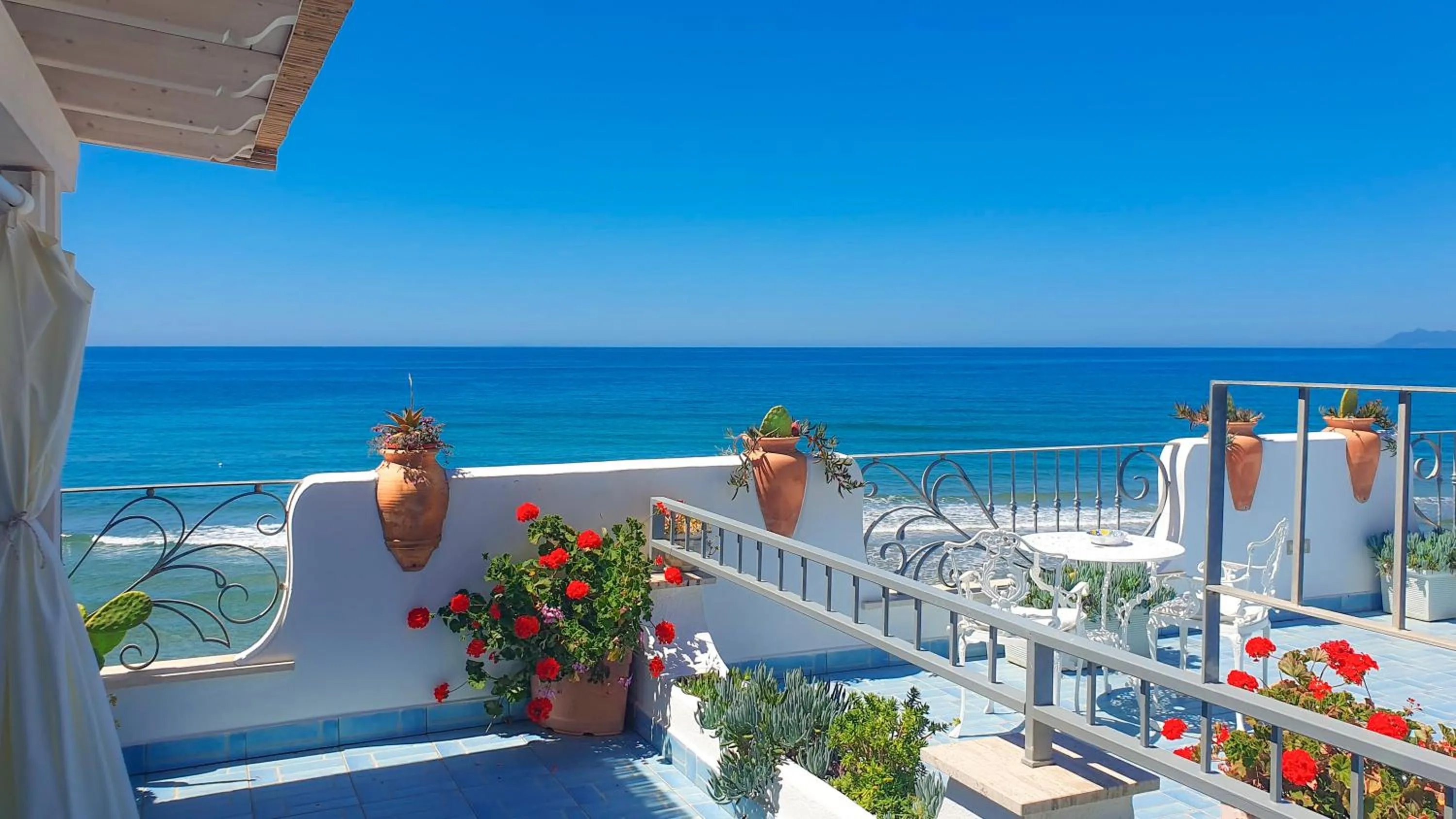 Sea view in Hotel Aurora