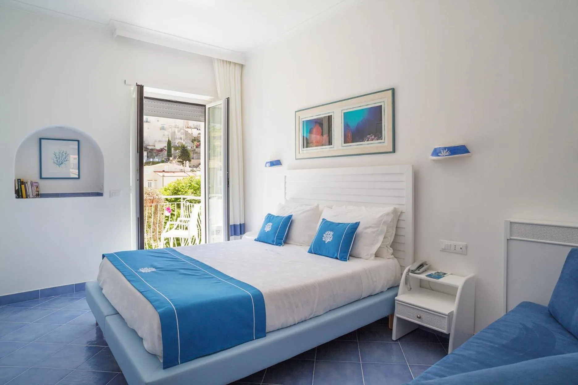 Bedroom, Bed in Hotel Aurora