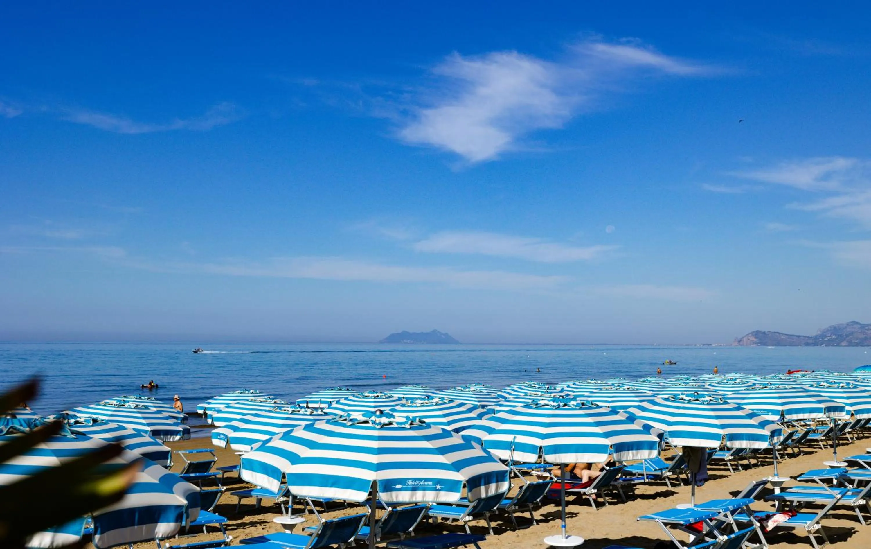 Beach in Hotel Aurora