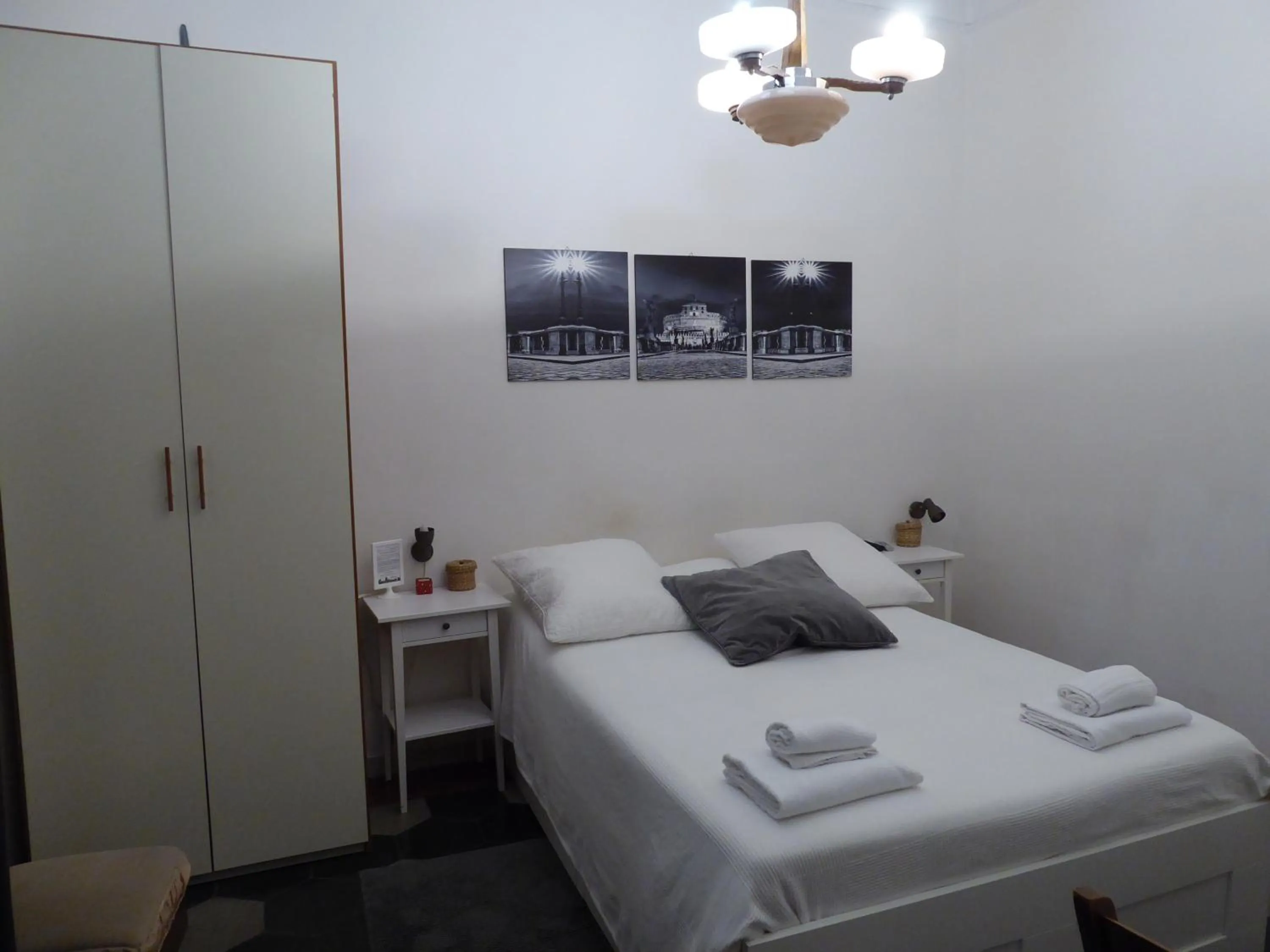 Bed in La Dolce Vita Roma