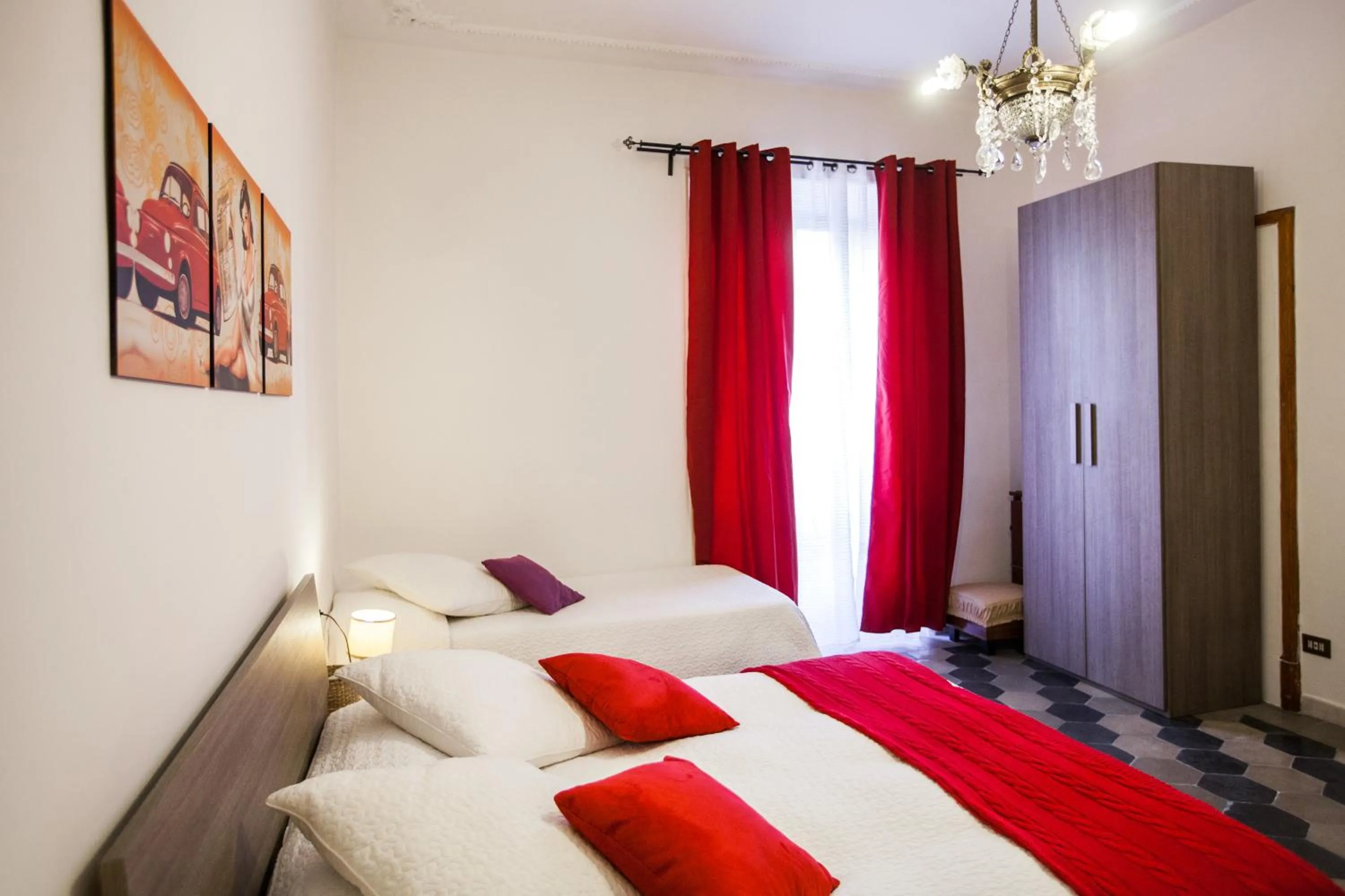 Bed in La Dolce Vita Roma