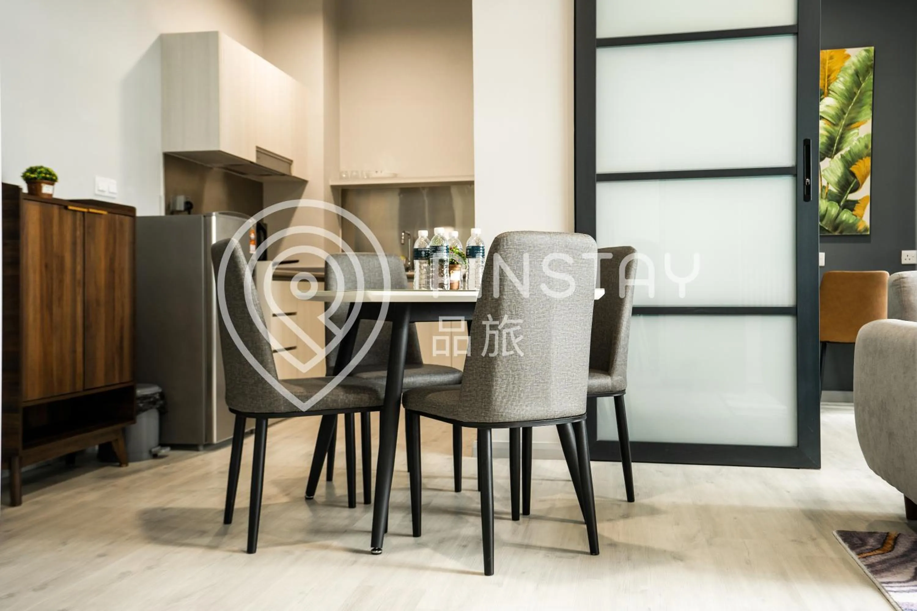 Living room in Jesselton Quay by Pinstay