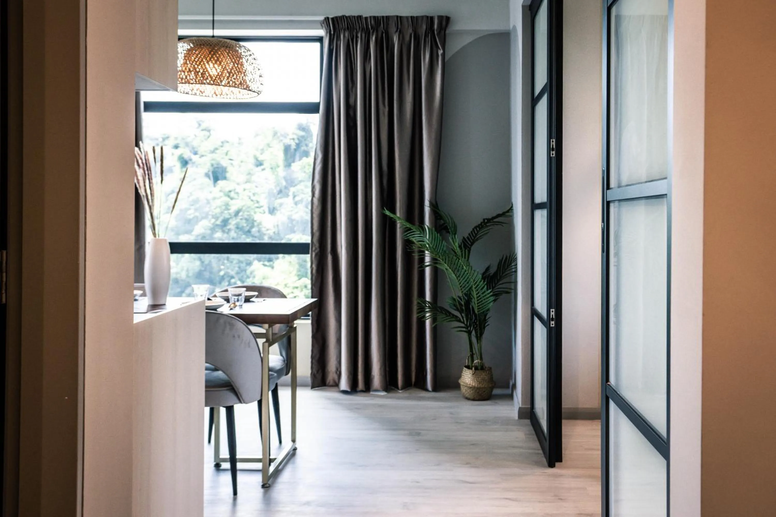 Dining area in Jesselton Quay by Pinstay