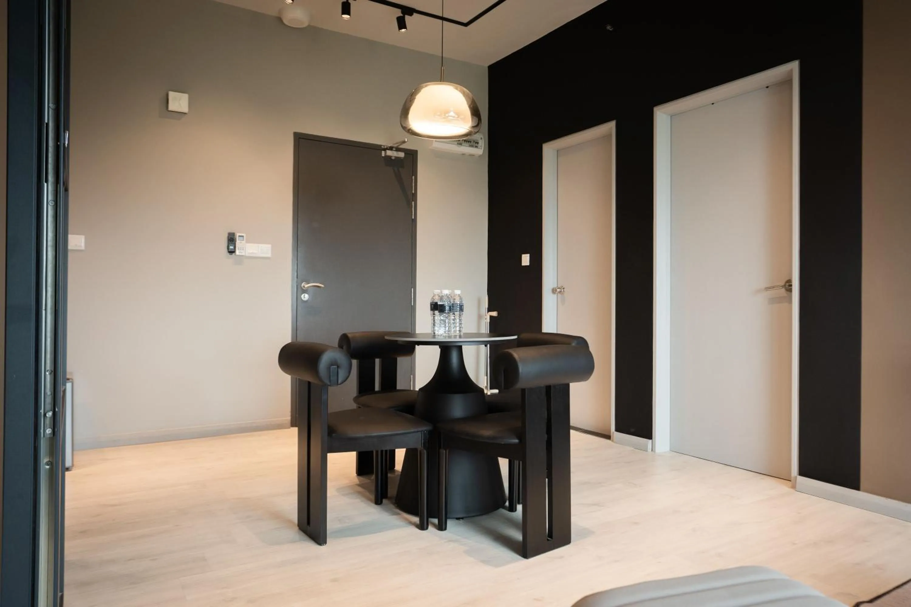 Living room in Jesselton Quay by Pinstay