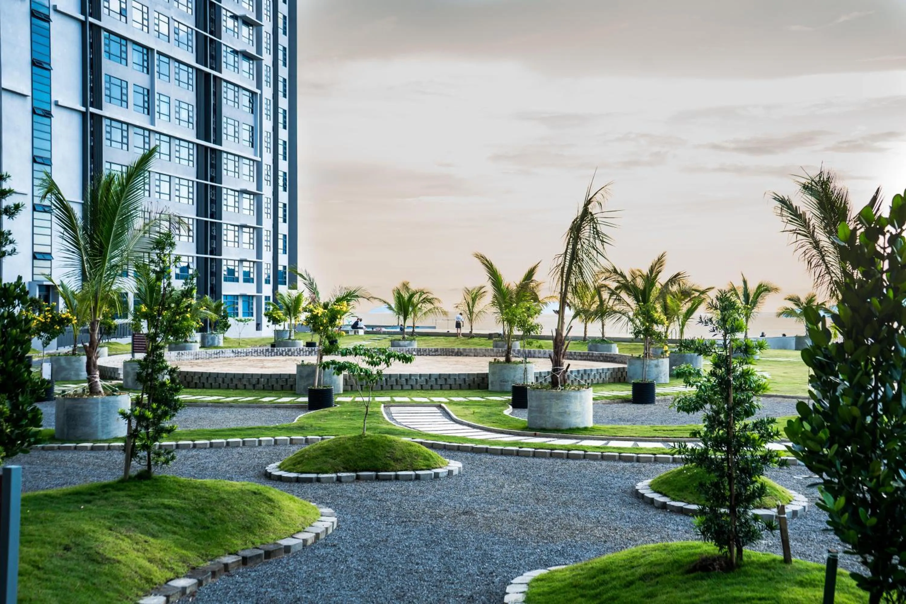 Property building in Jesselton Quay by Pinstay