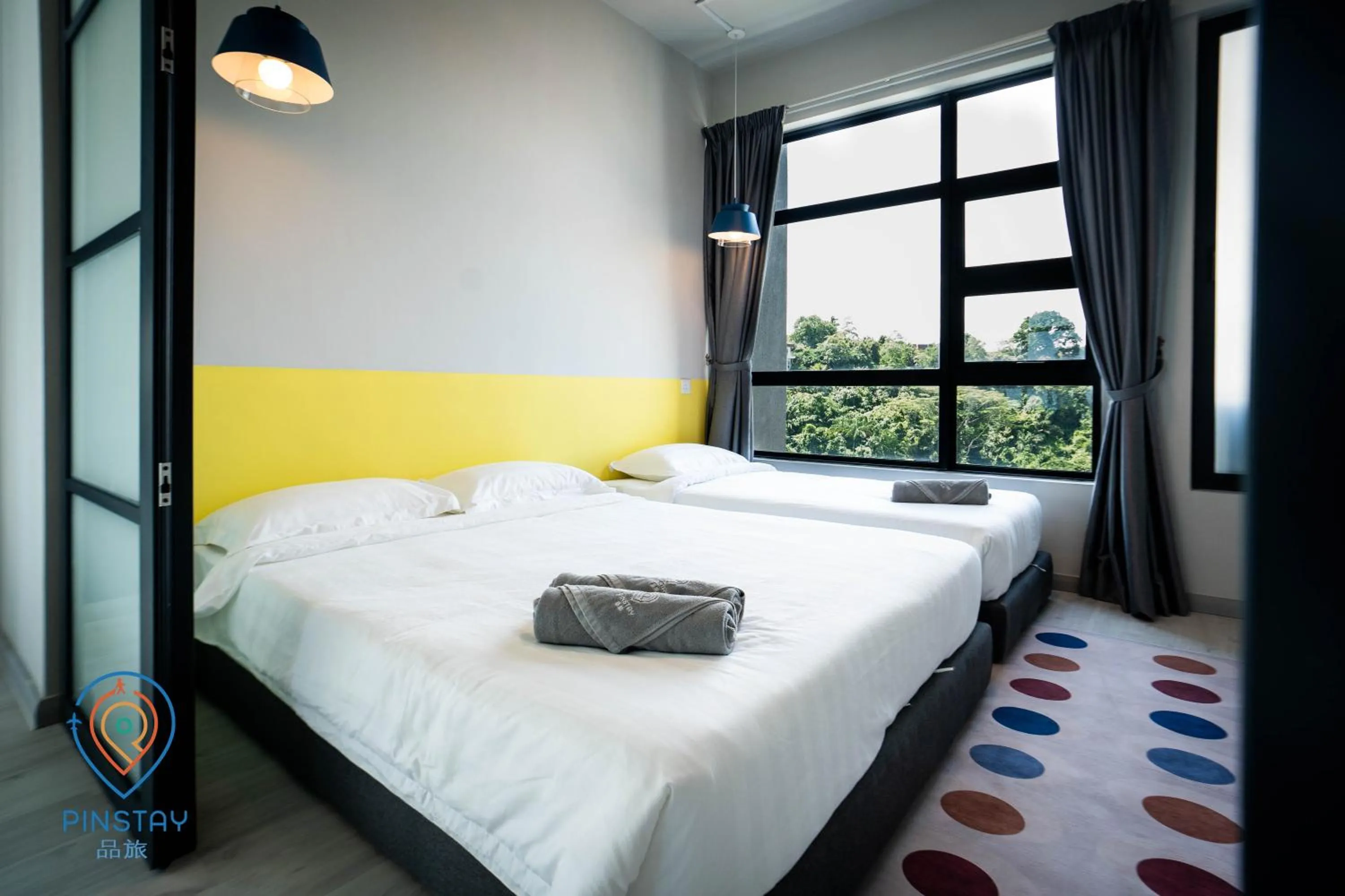 Bed in Jesselton Quay by Pinstay