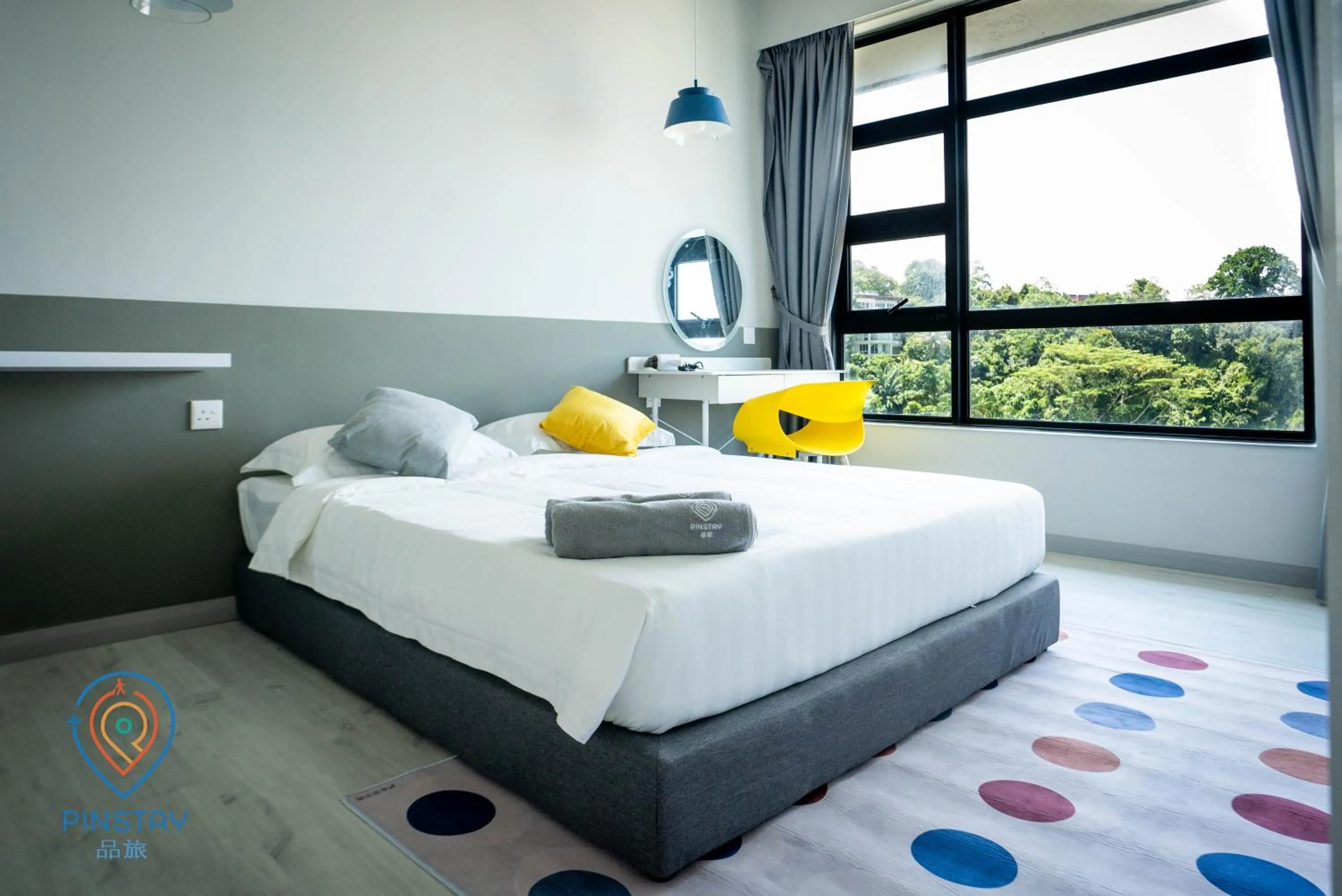 Bed in Jesselton Quay by Pinstay