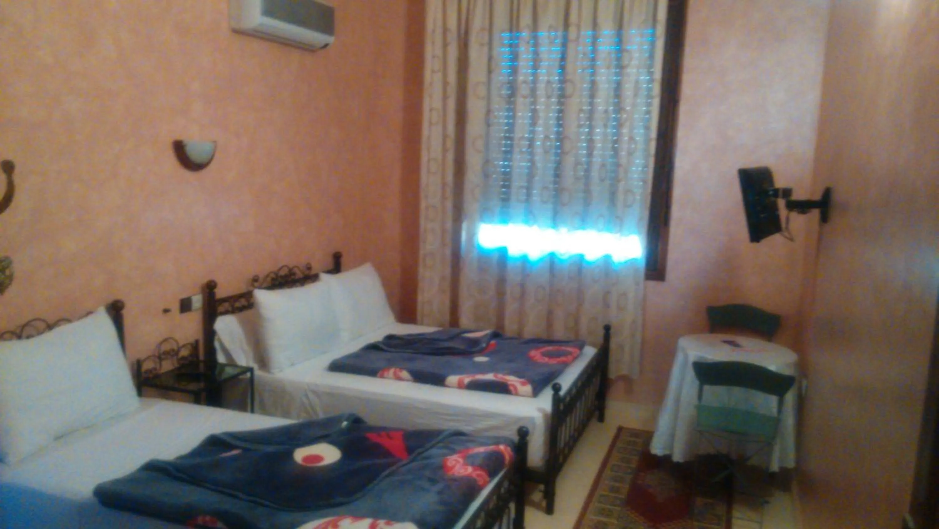 Bedroom, Bed in Hotel Espace Tifawine