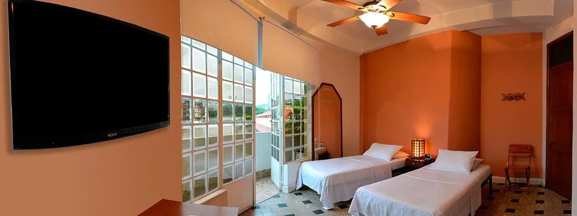 Hotel Savoy