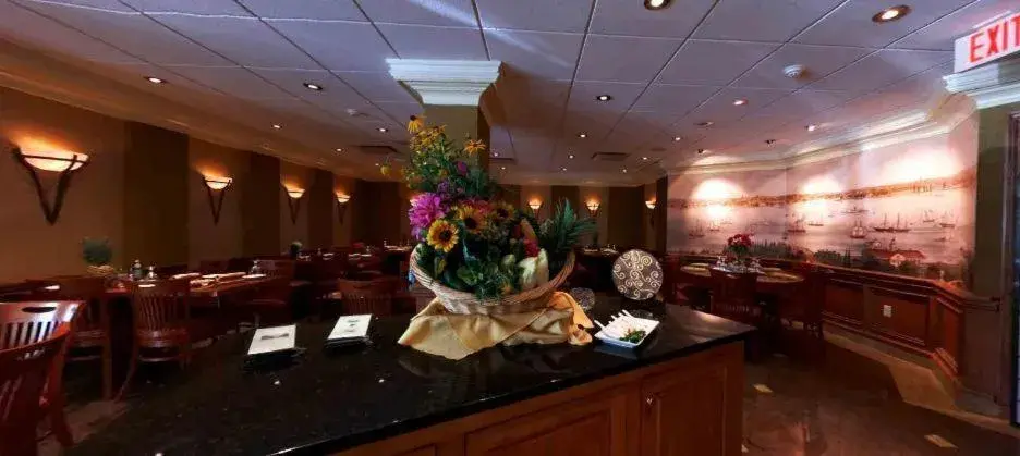 Restaurant/places to eat in Guest House at Norwalk Inn Restaurant/places to eat in Guest House at Norwalk Inn