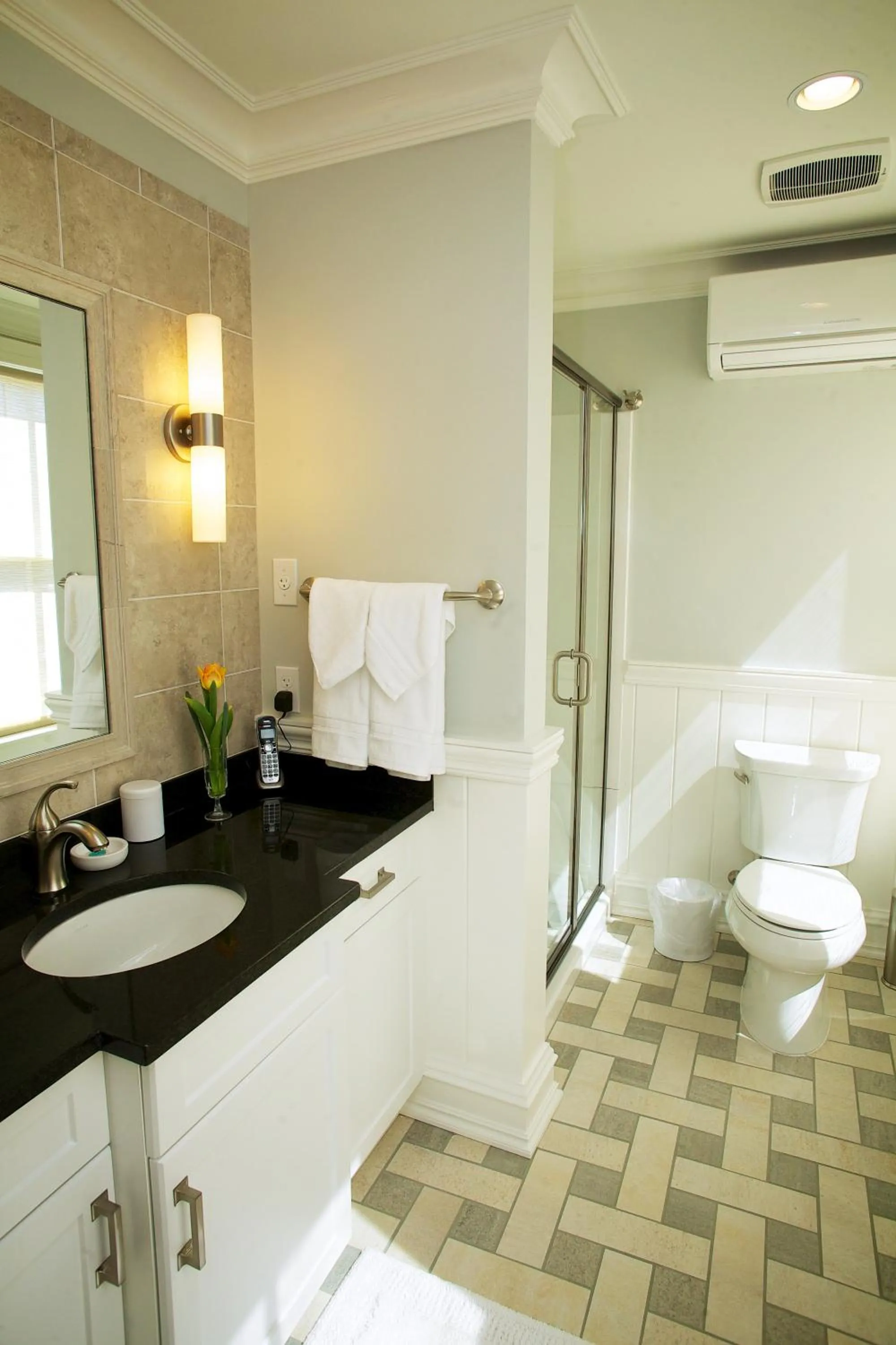 Guest House at Norwalk Inn